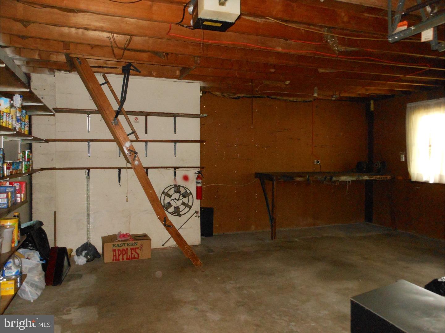 GREEN ACRES - Residential