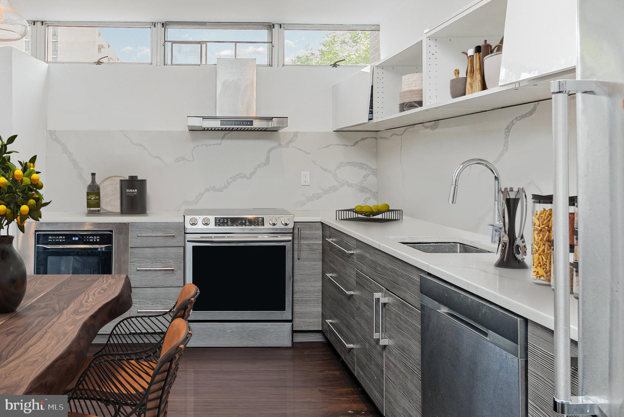 1338 4TH ST SW T1338