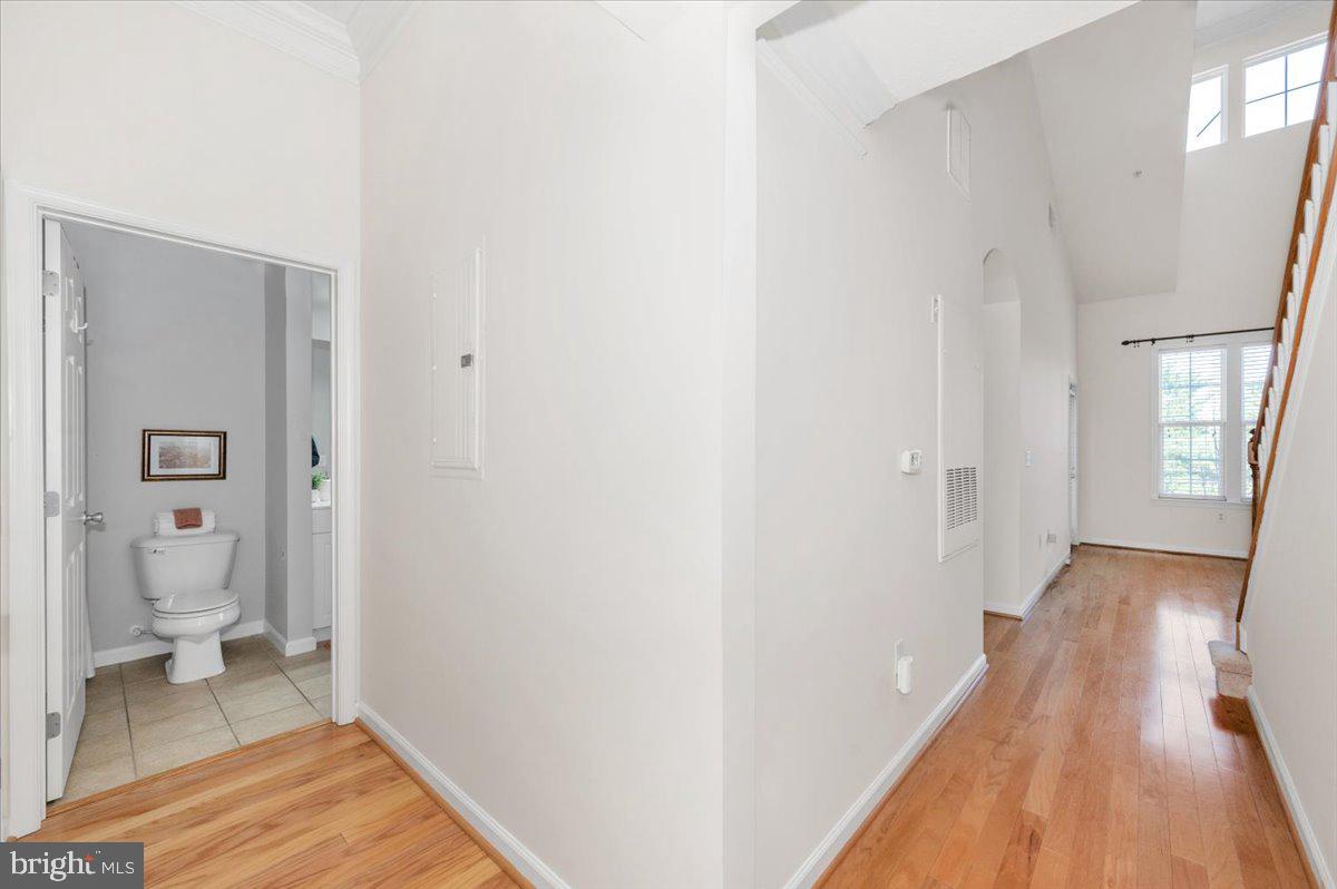 THE COLONNADE AT KENTLANDS - Residential