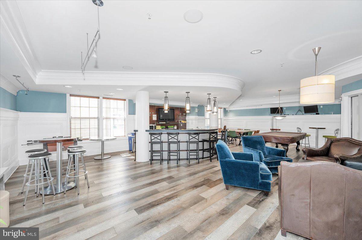 THE COLONNADE AT KENTLANDS - Residential