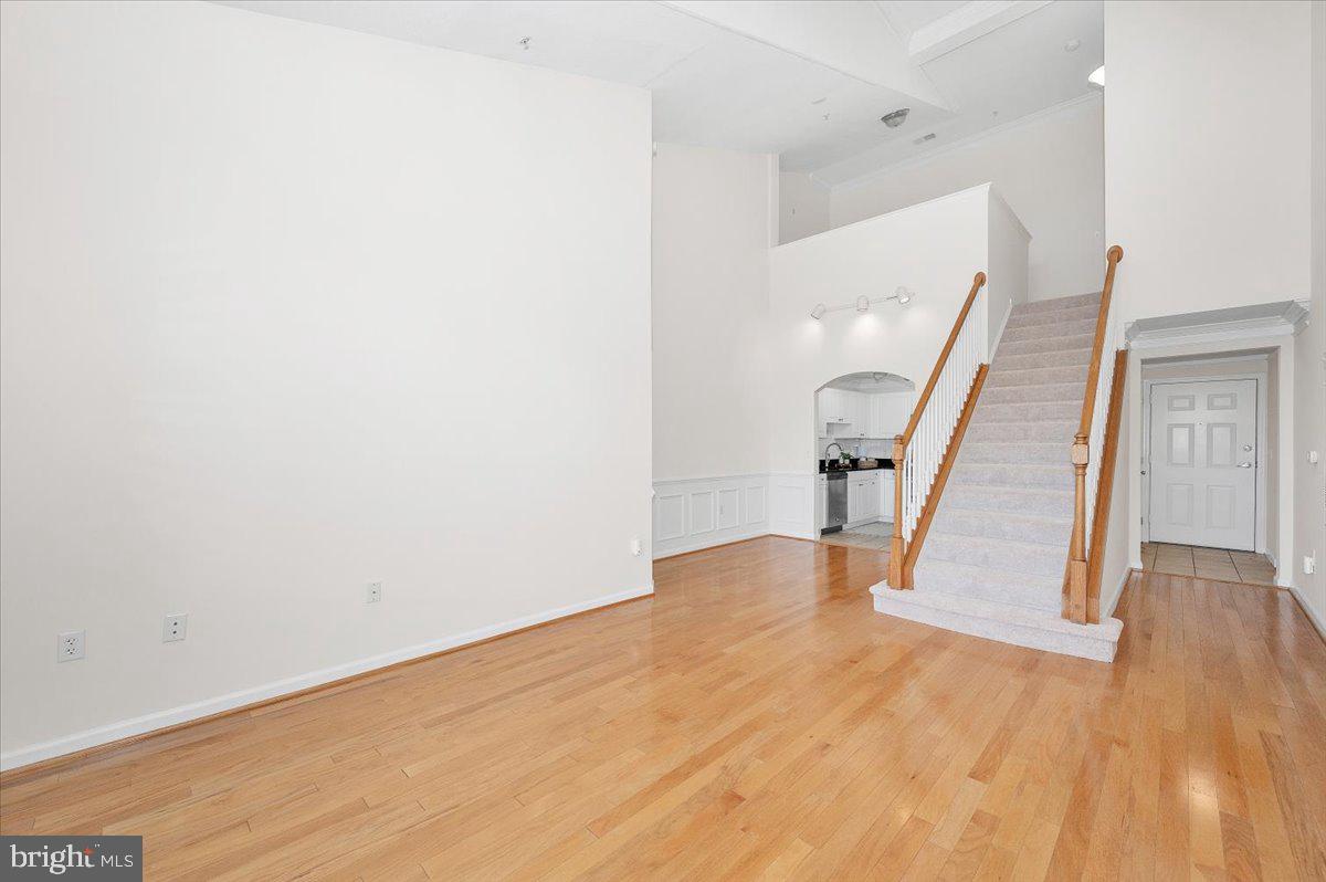 THE COLONNADE AT KENTLANDS - Residential