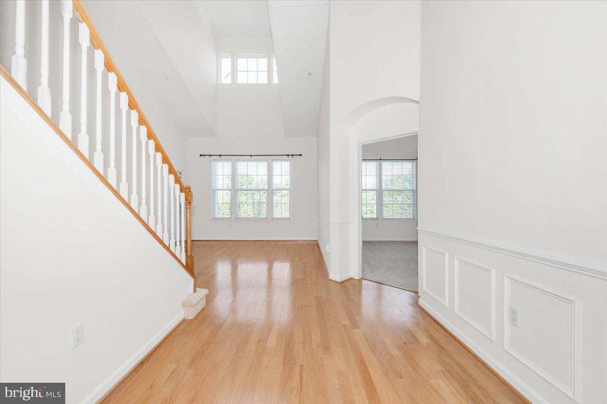 THE COLONNADE AT KENTLANDS - Residential