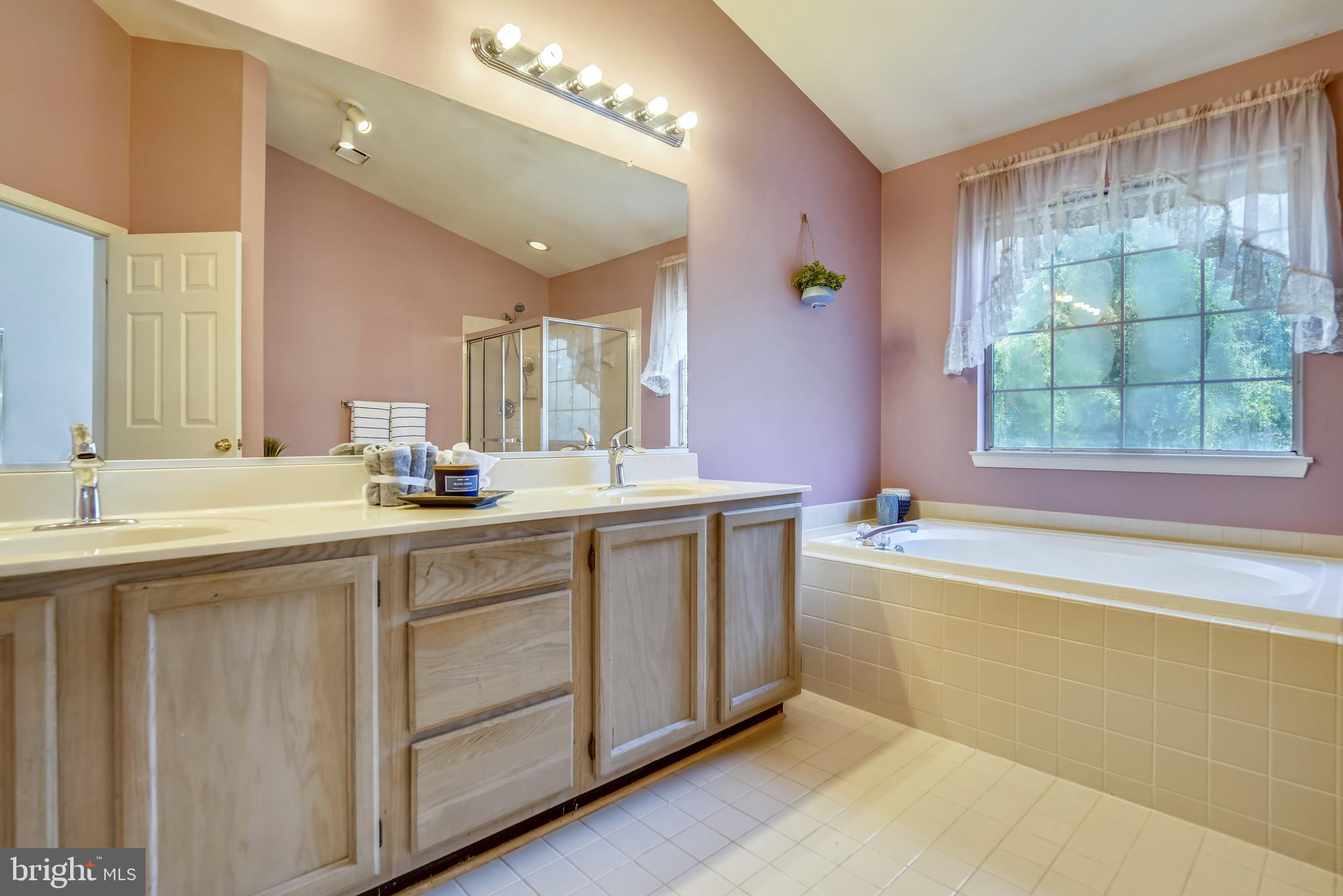 TERNBERRY - Residential