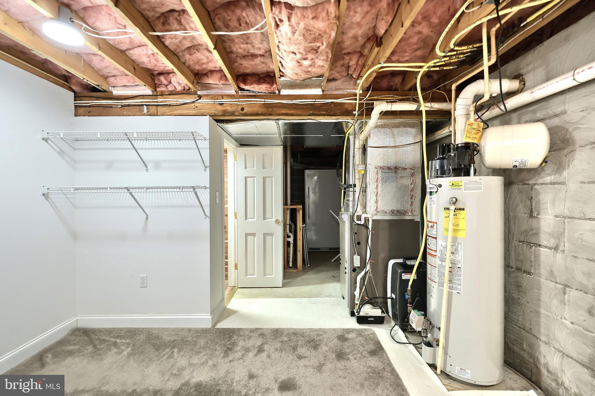 WINDSOR CROSSING - Residential