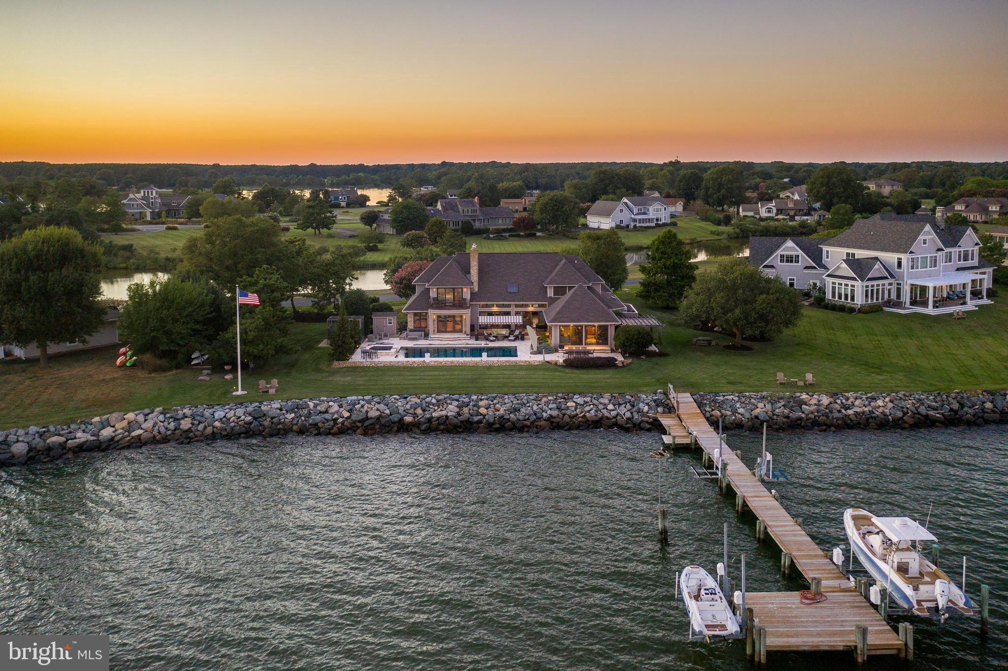 COVE CREEK CLUB - Residential