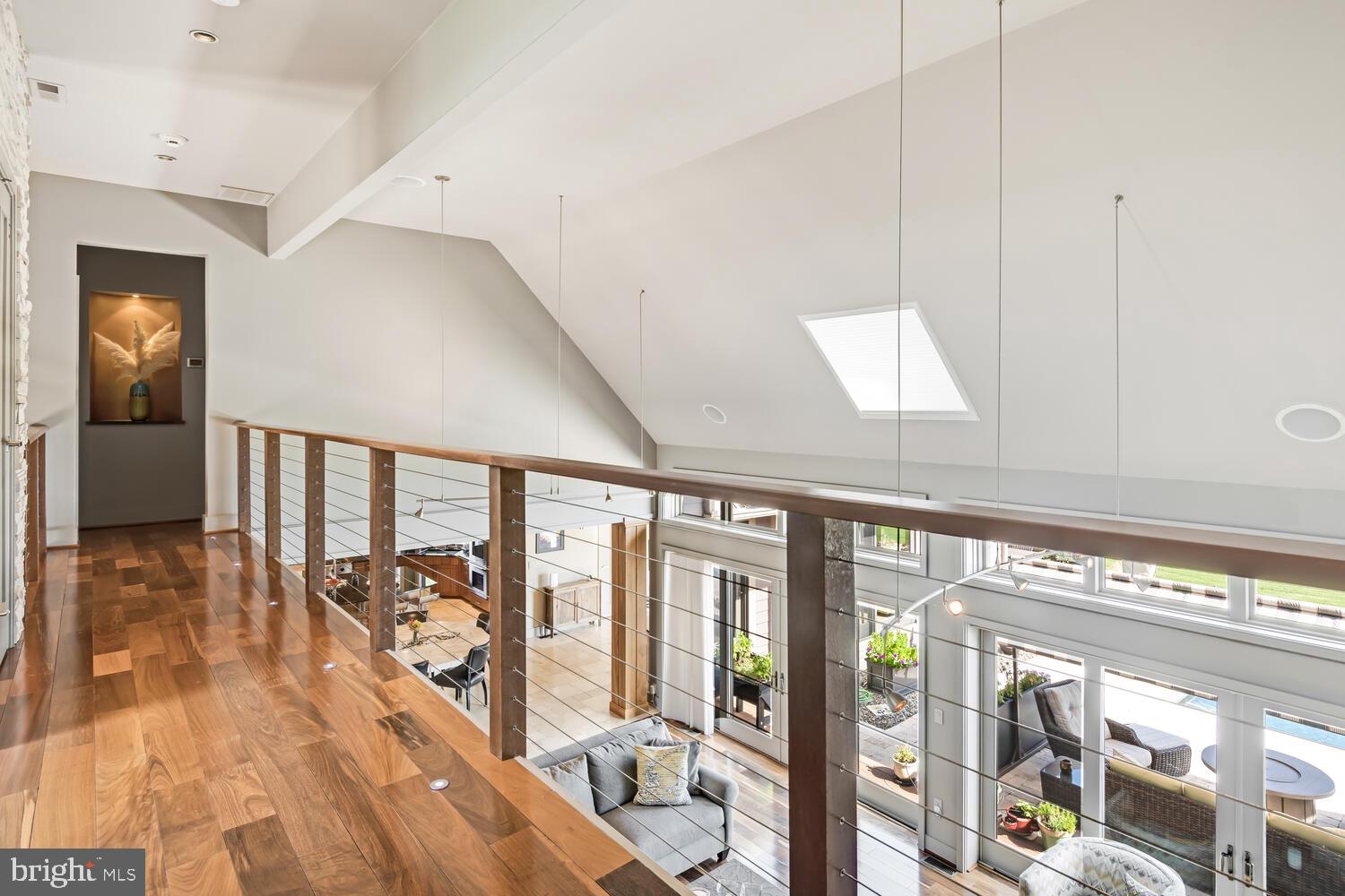 COVE CREEK CLUB - Residential