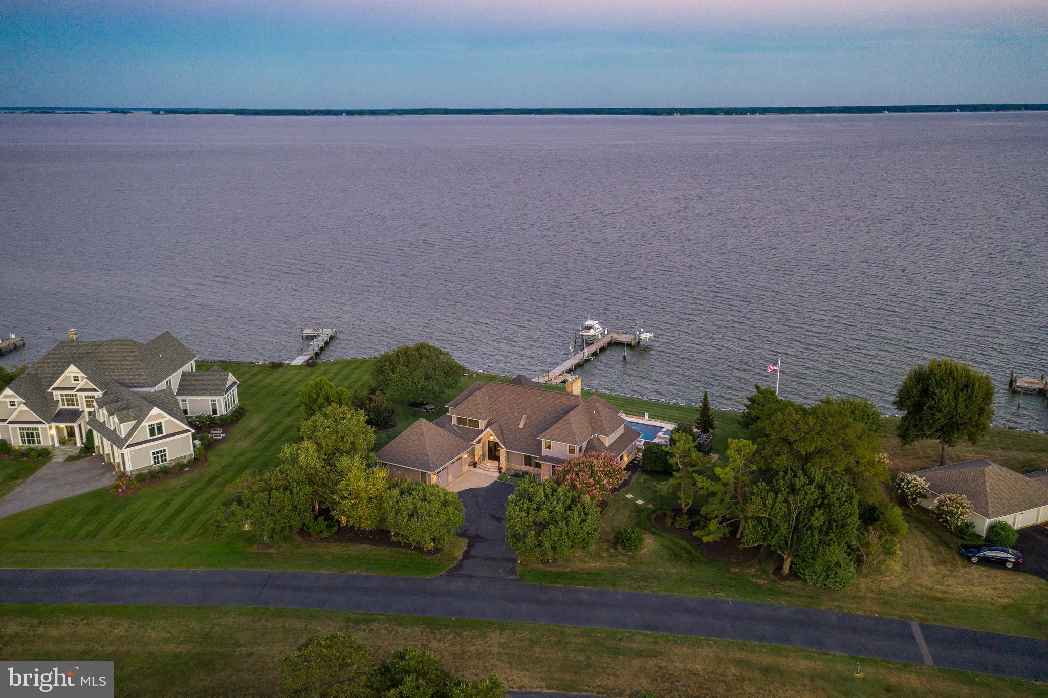 COVE CREEK CLUB - Residential