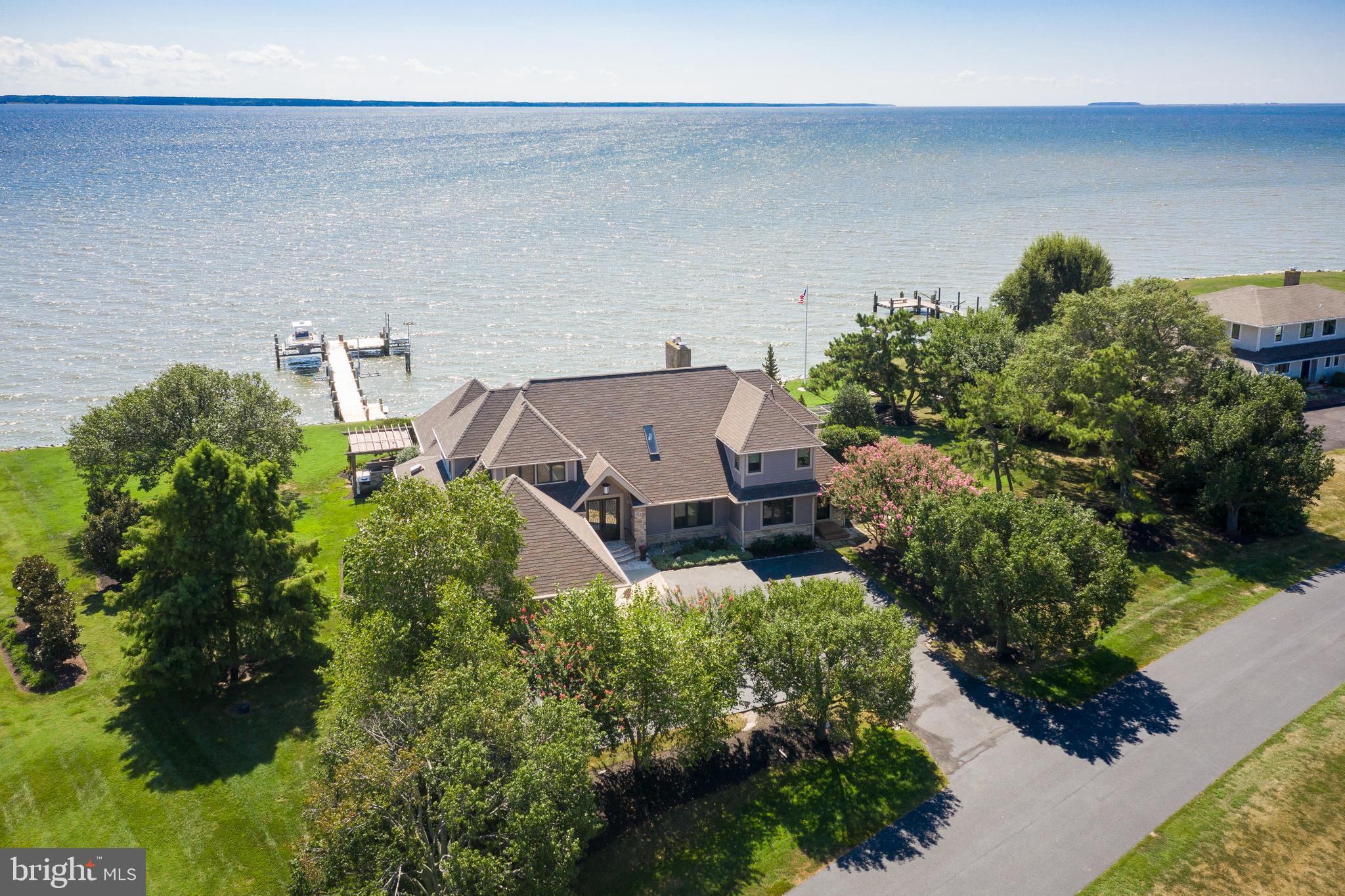 COVE CREEK CLUB - Residential