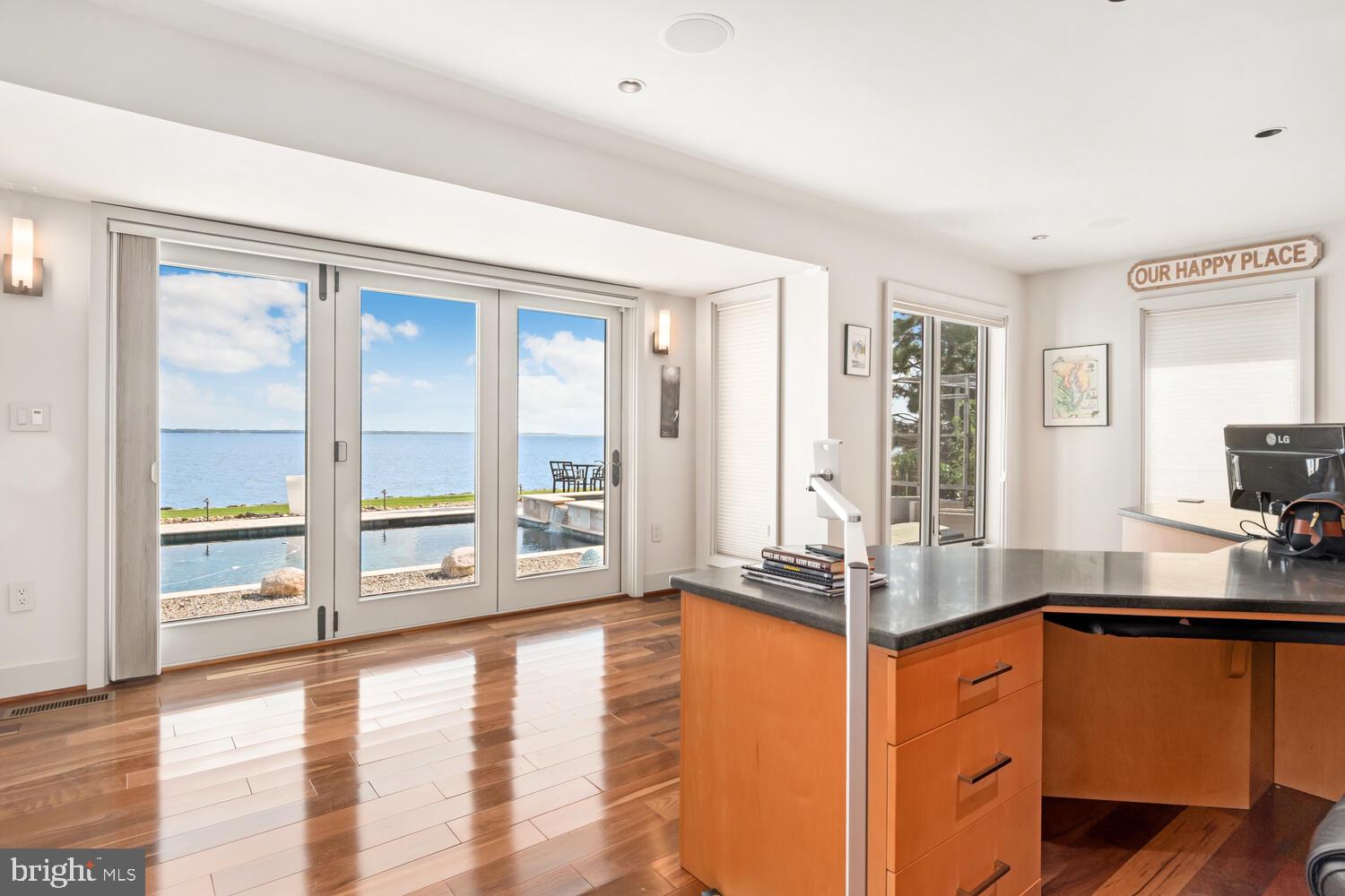 COVE CREEK CLUB - Residential