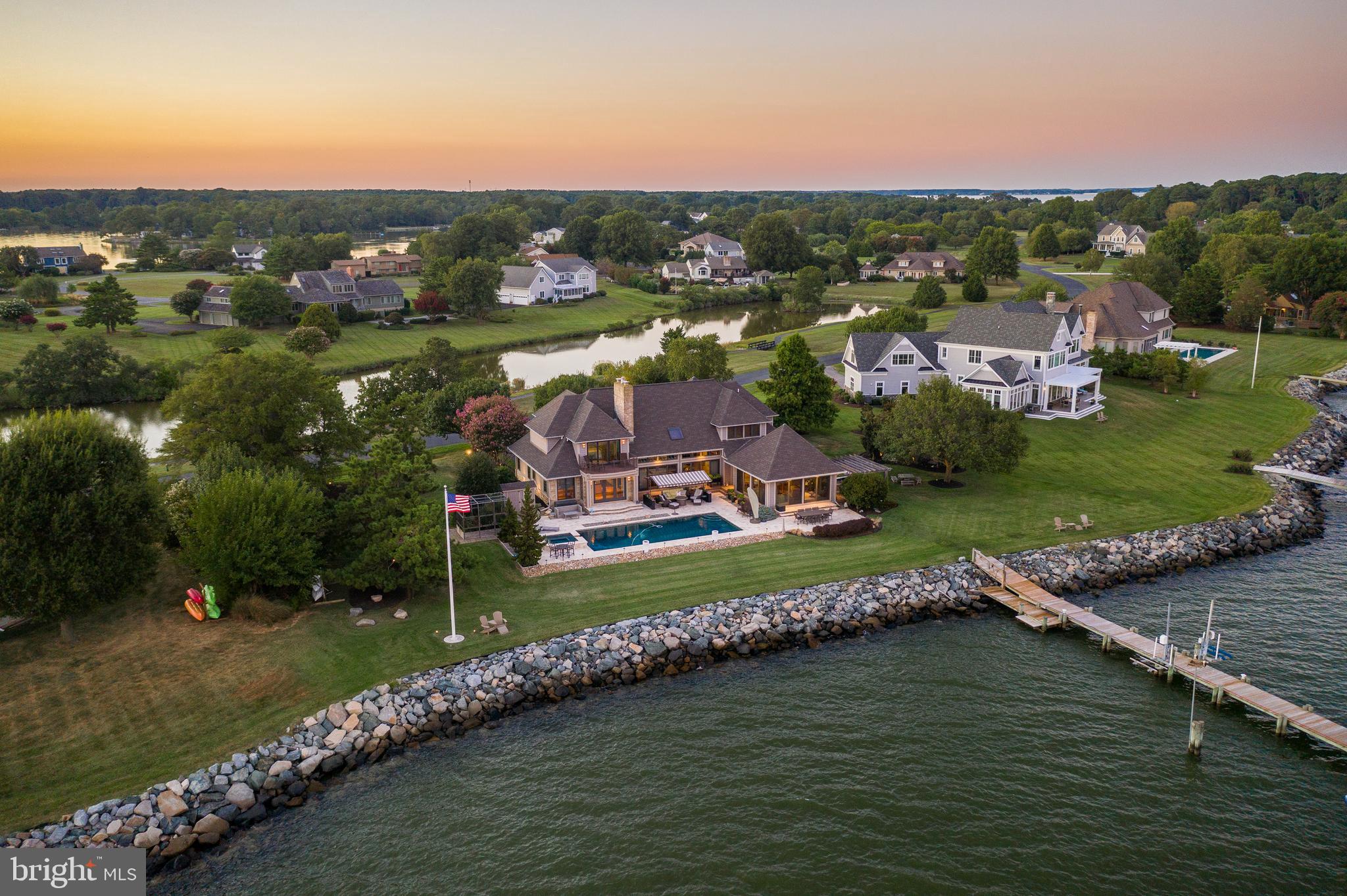 COVE CREEK CLUB - Residential