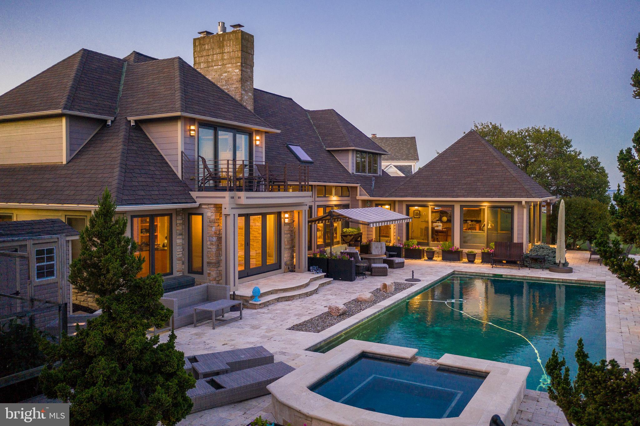 COVE CREEK CLUB - Residential