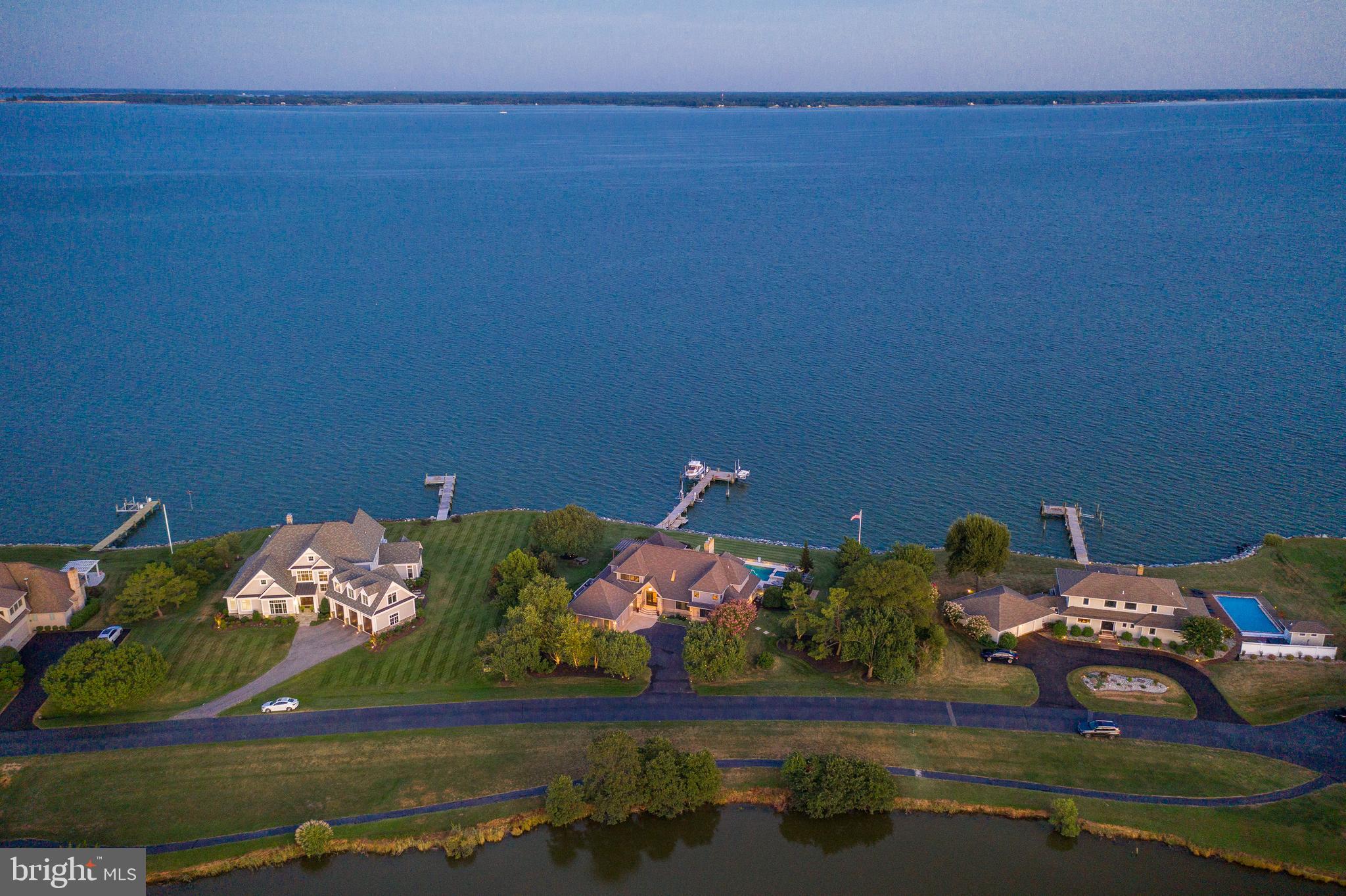 COVE CREEK CLUB - Residential