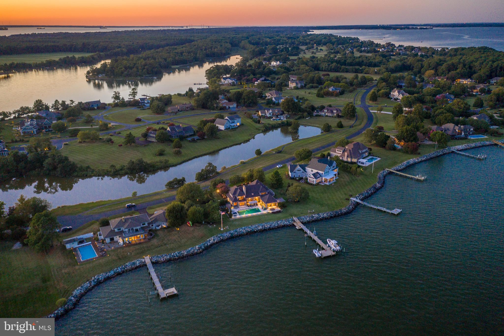 COVE CREEK CLUB - Residential