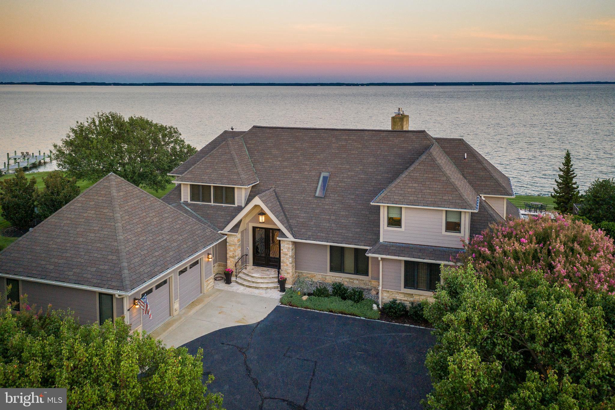 COVE CREEK CLUB - Residential