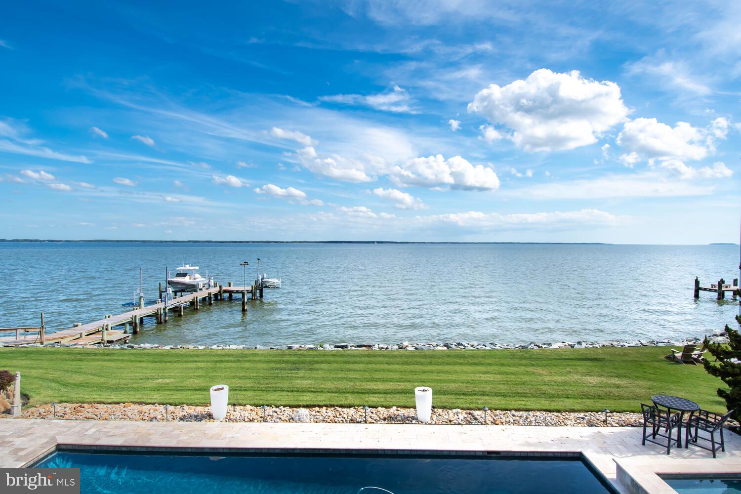 COVE CREEK CLUB - Residential