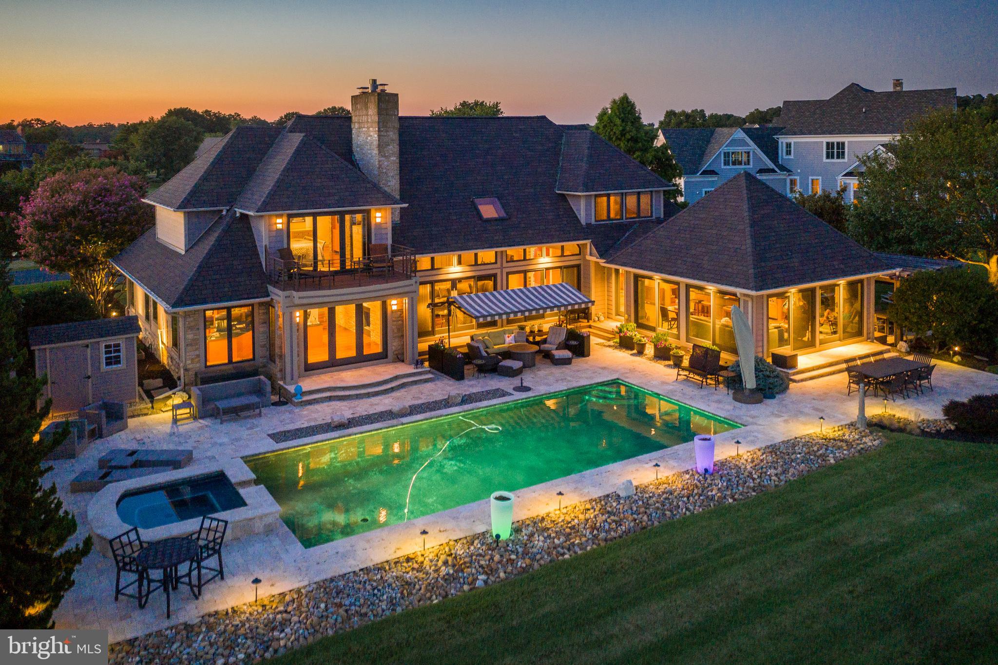 COVE CREEK CLUB - Residential