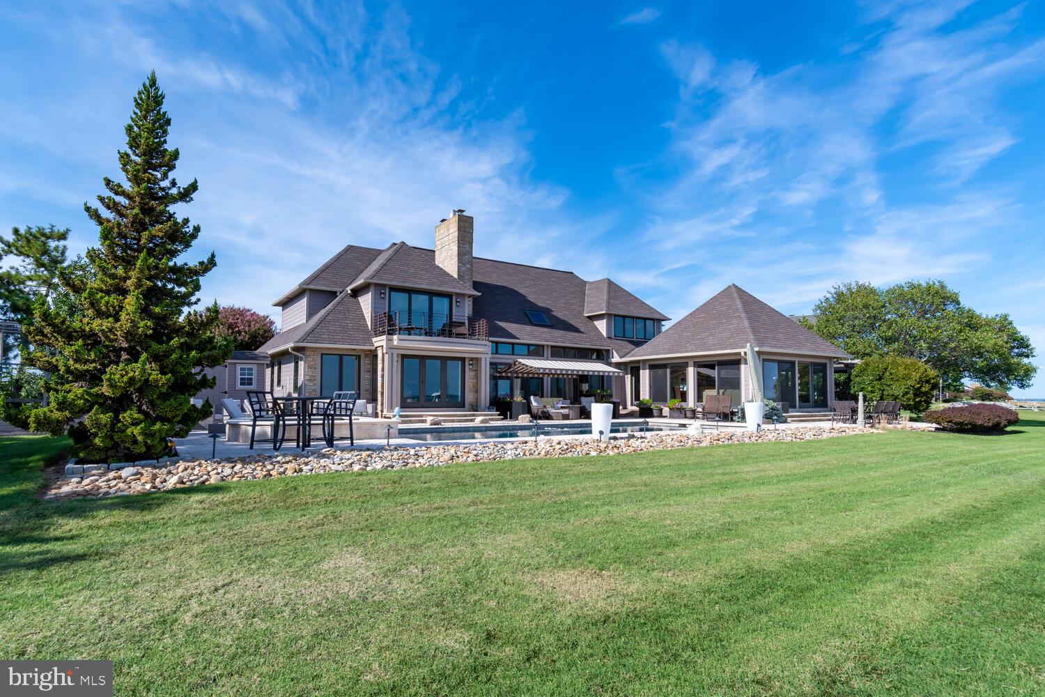 COVE CREEK CLUB - Residential