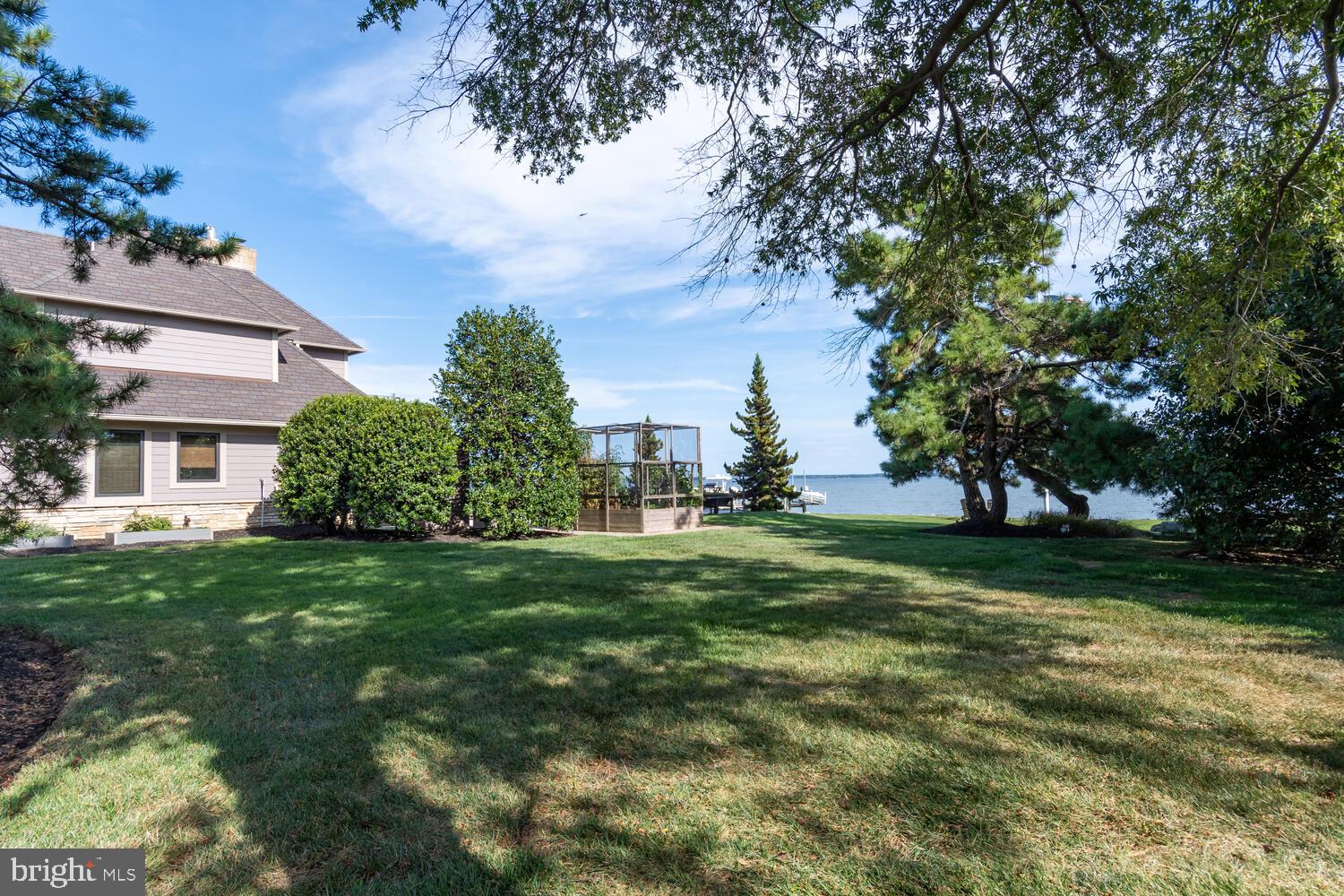 COVE CREEK CLUB - Residential