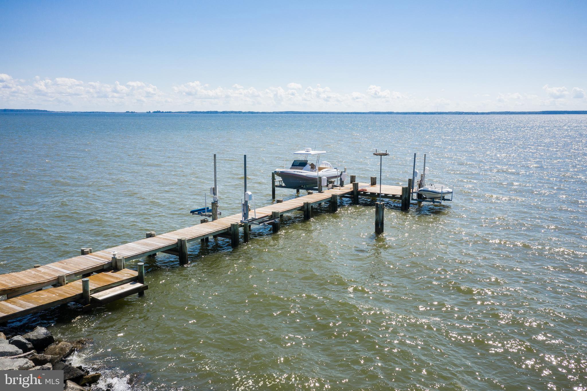 COVE CREEK CLUB - Residential