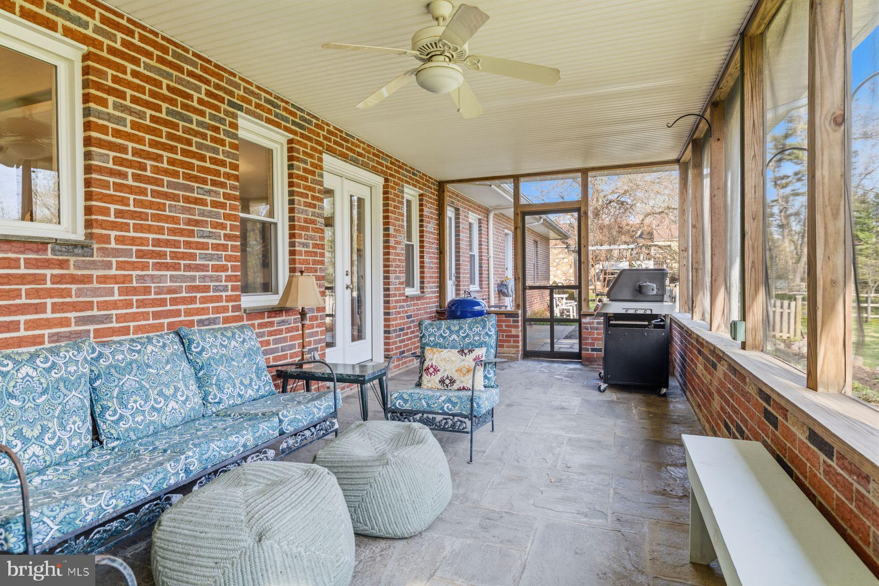 FLOURTOWN - Residential