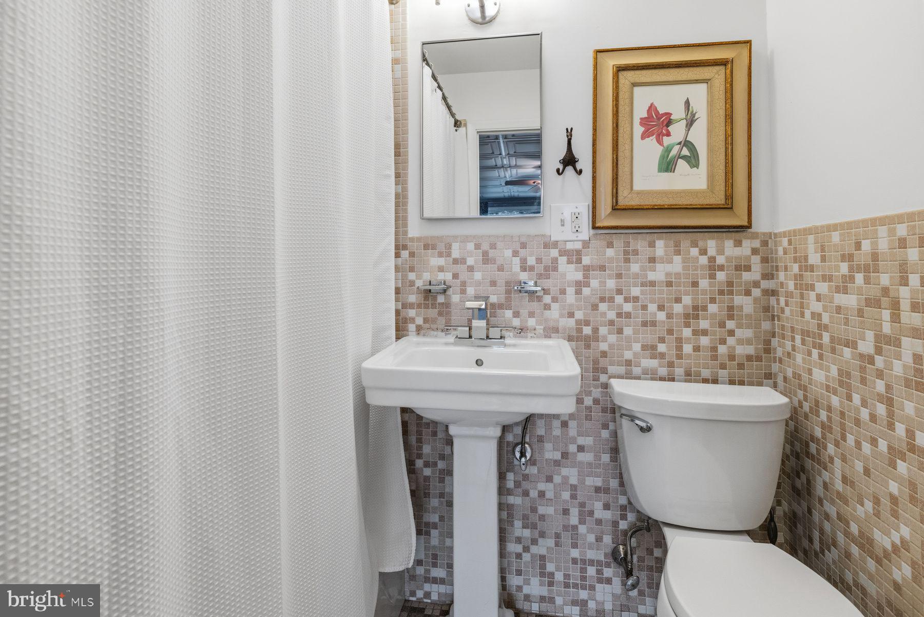 FLOURTOWN - Residential