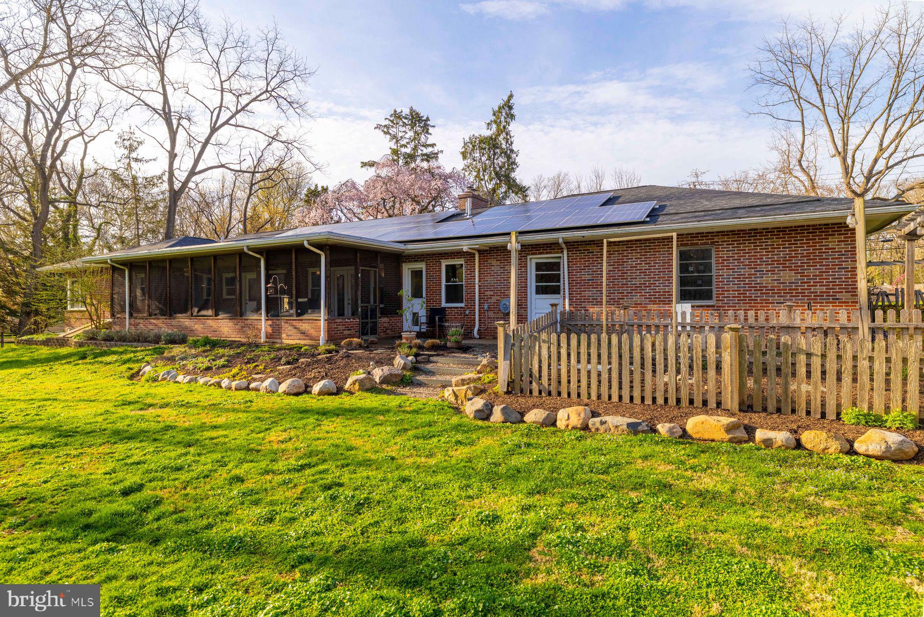 FLOURTOWN - Residential