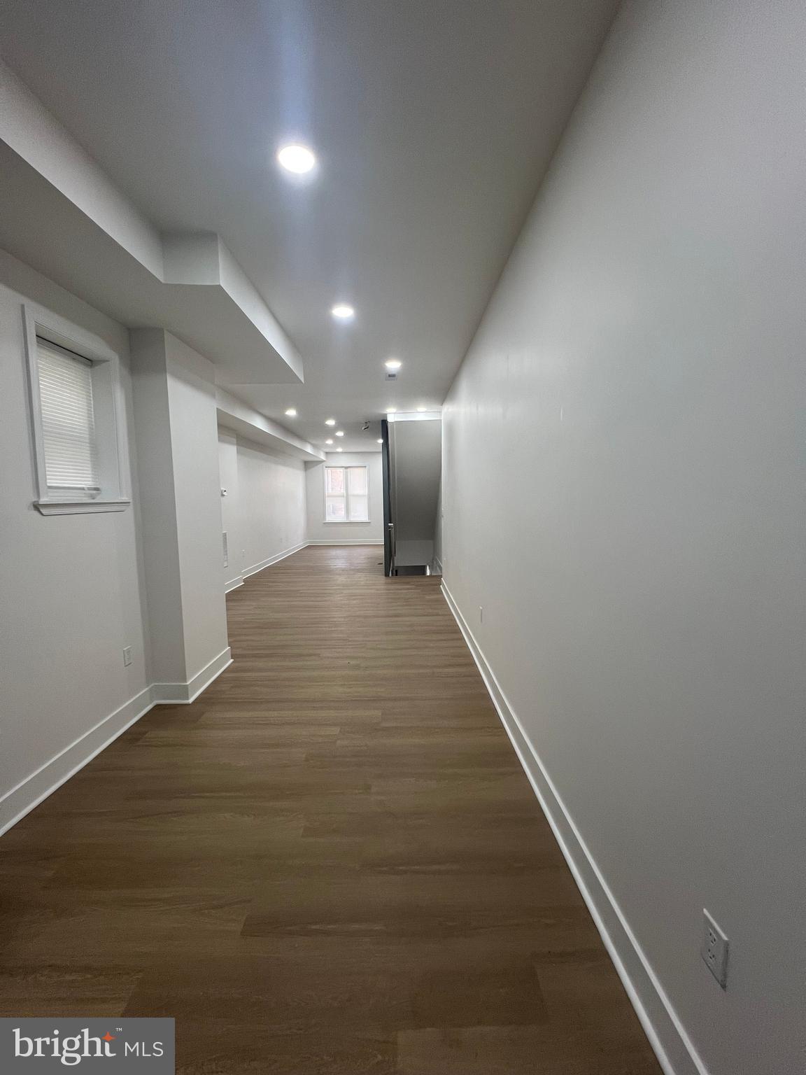 BARCLAY - Residential Lease