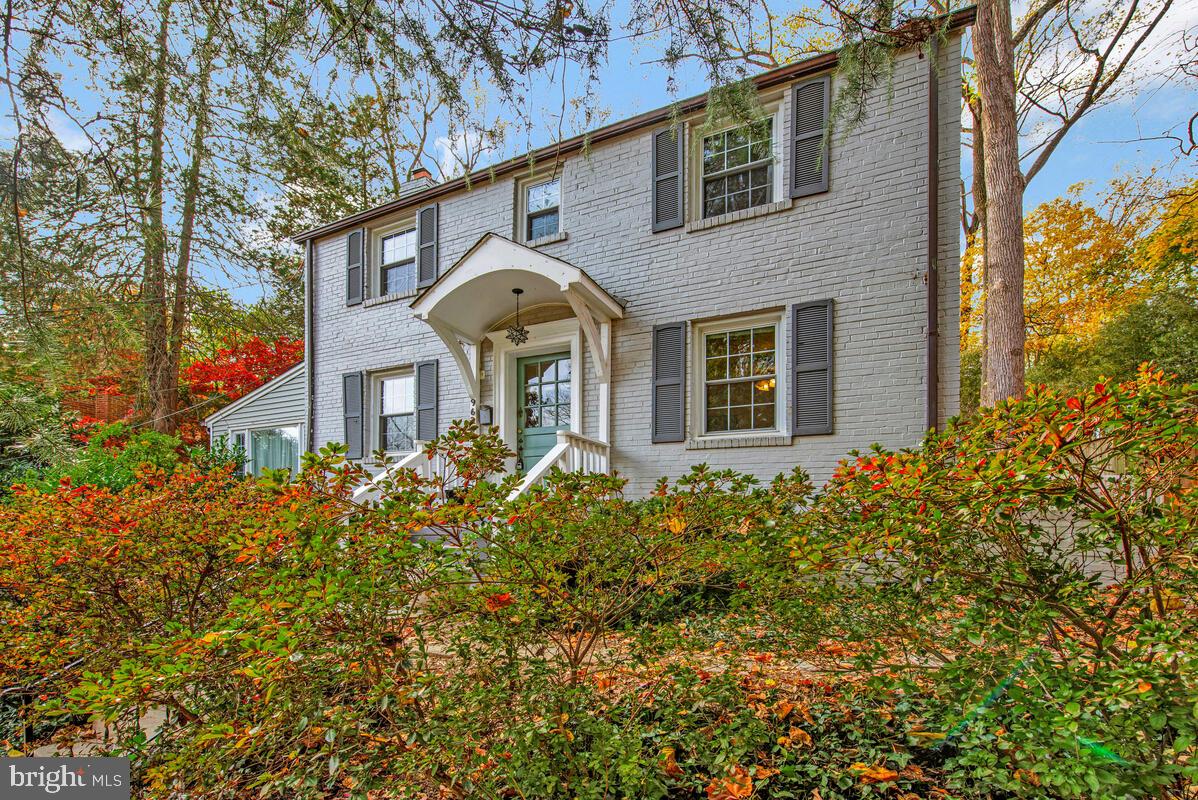 NORTH HILLS - Residential