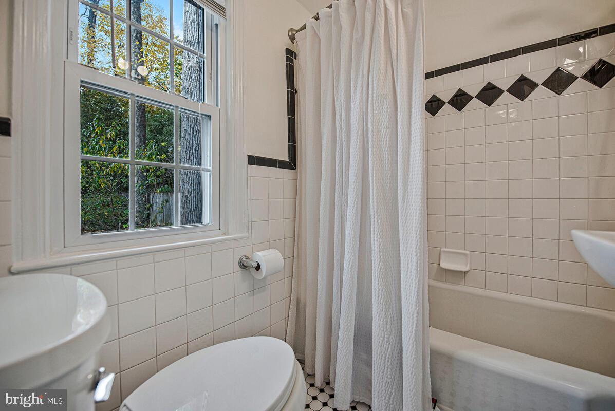 NORTH HILLS - Residential