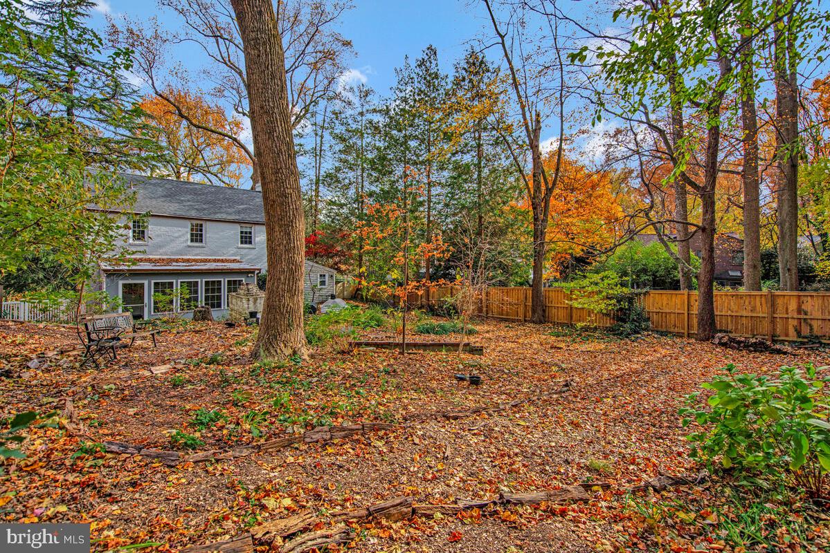 NORTH HILLS - Residential