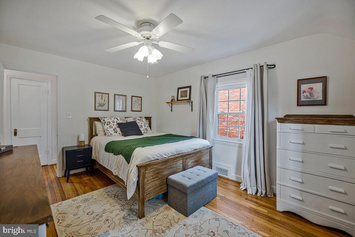 NORTH HILLS - Residential