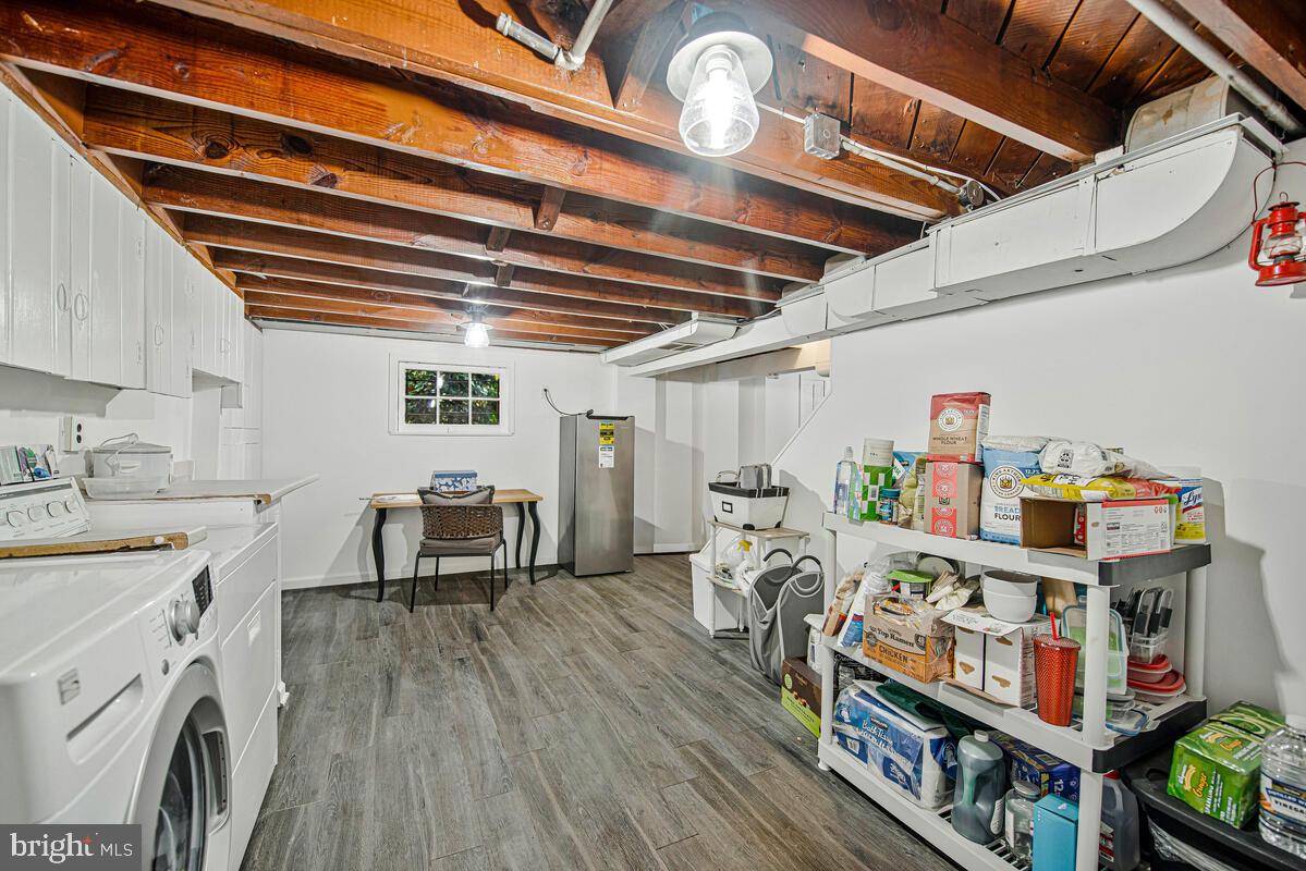 NORTH HILLS - Residential