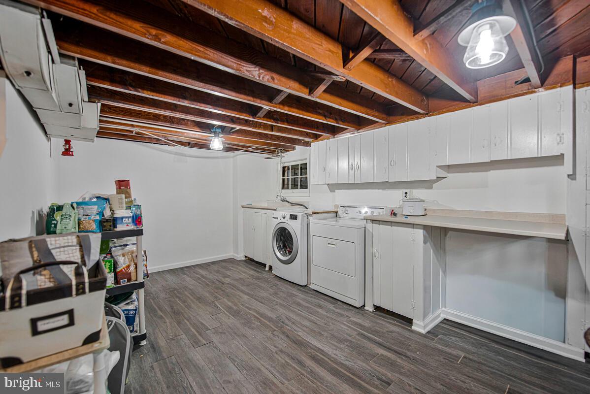 NORTH HILLS - Residential