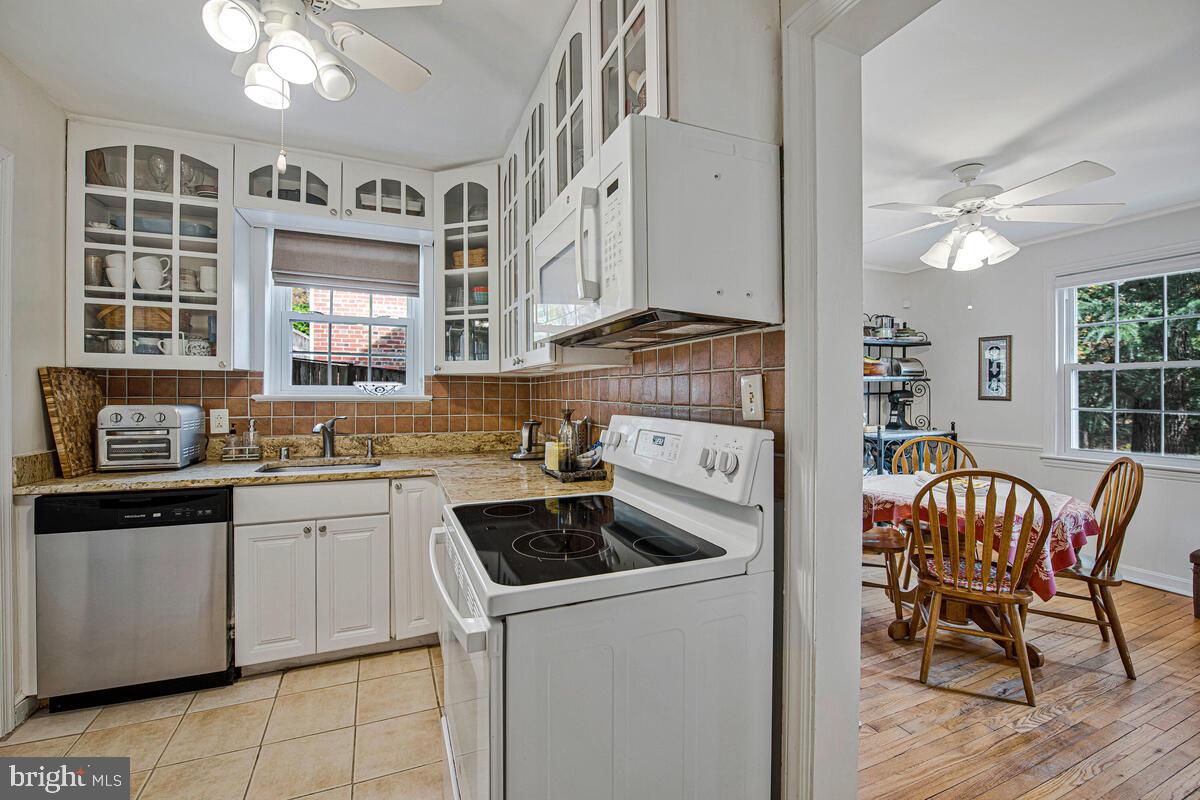 NORTH HILLS - Residential