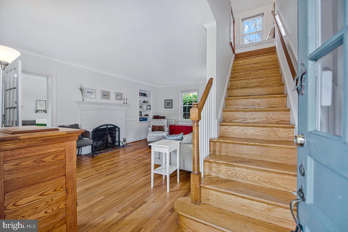 NORTH HILLS - Residential