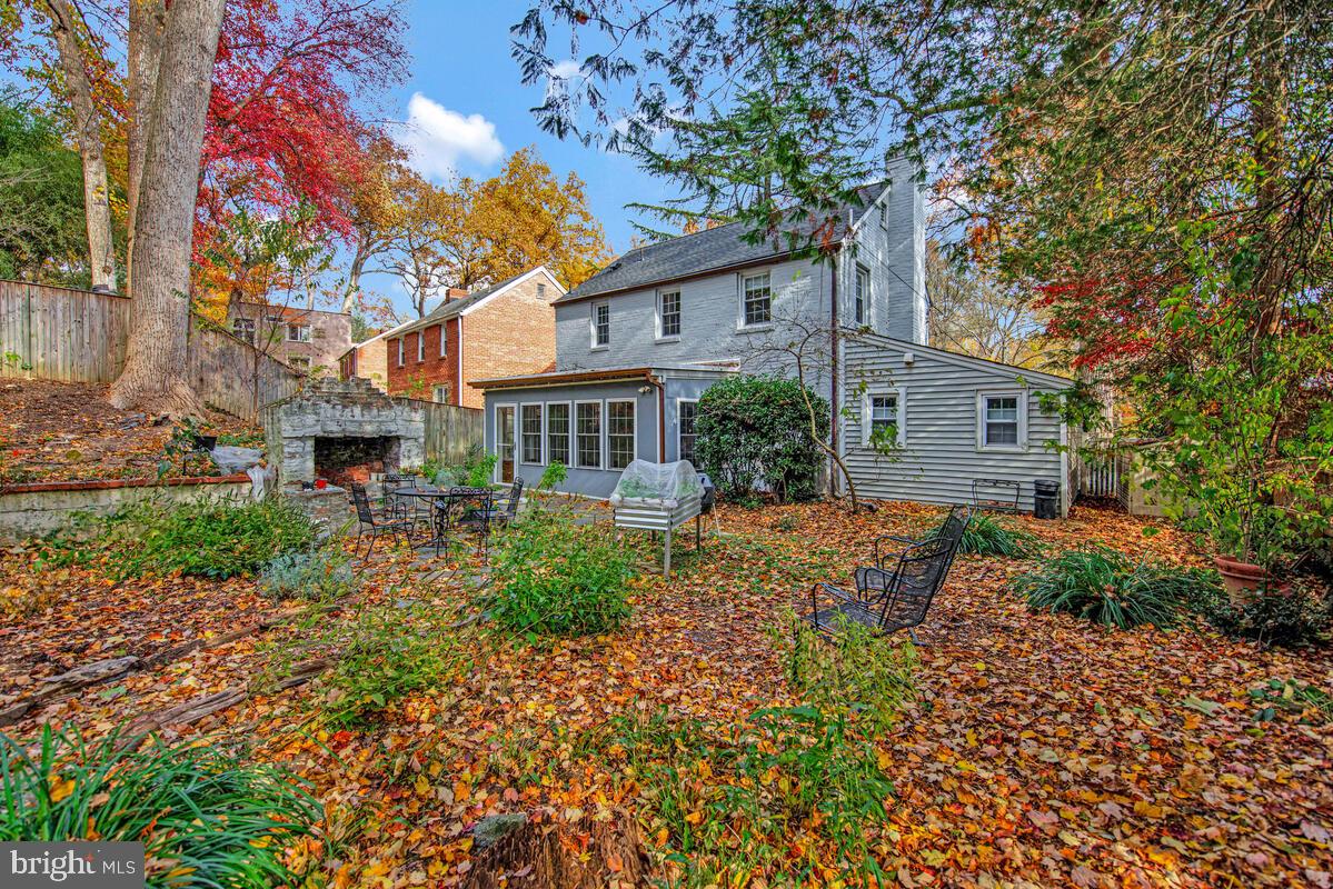 NORTH HILLS - Residential