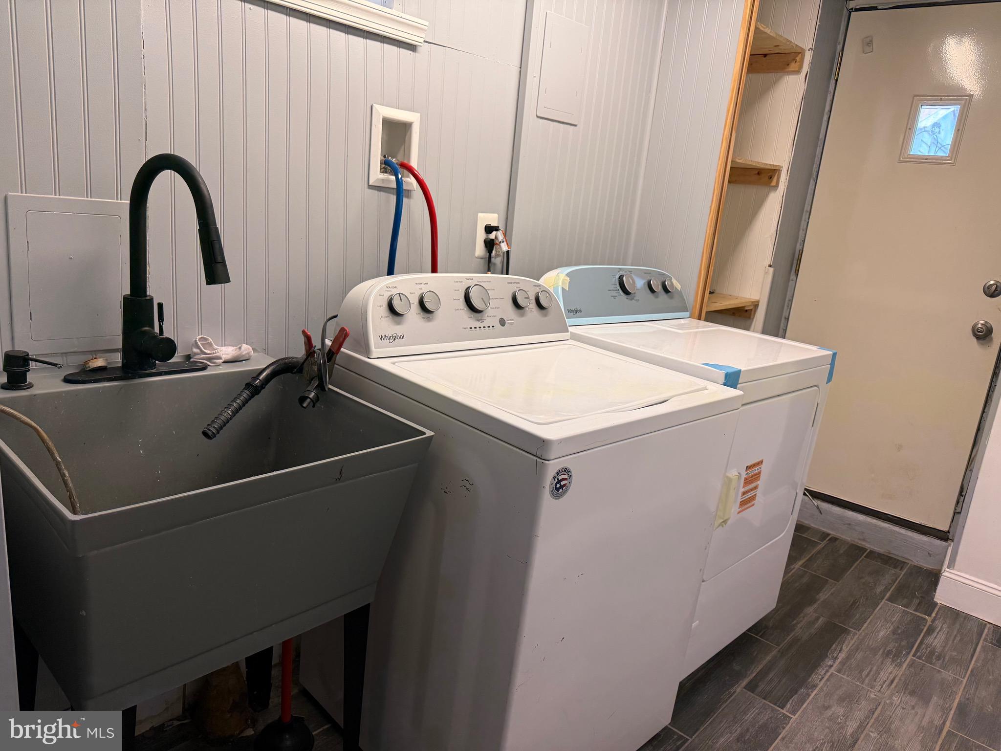 RHAWNHURST - Residential