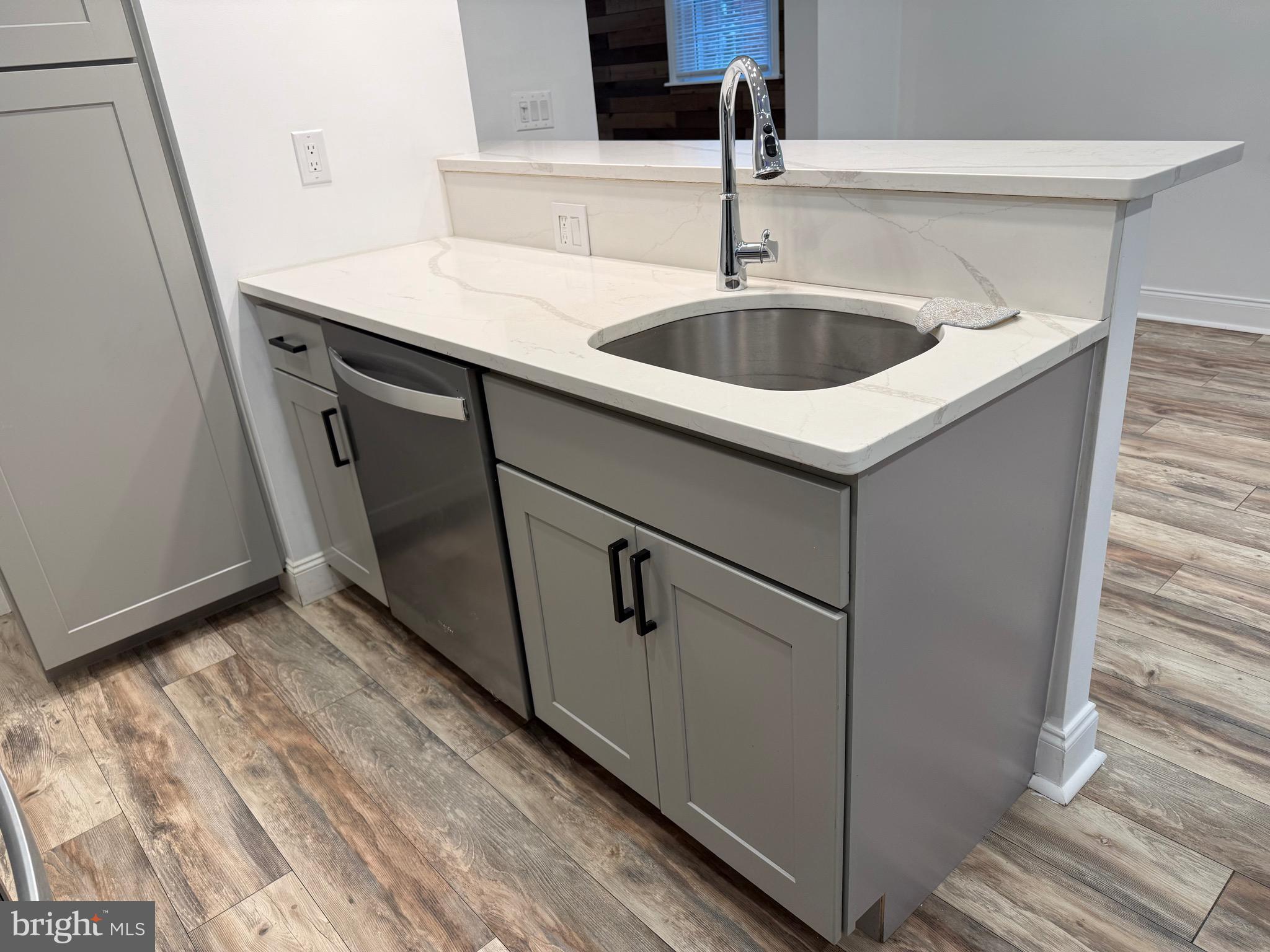 RHAWNHURST - Residential