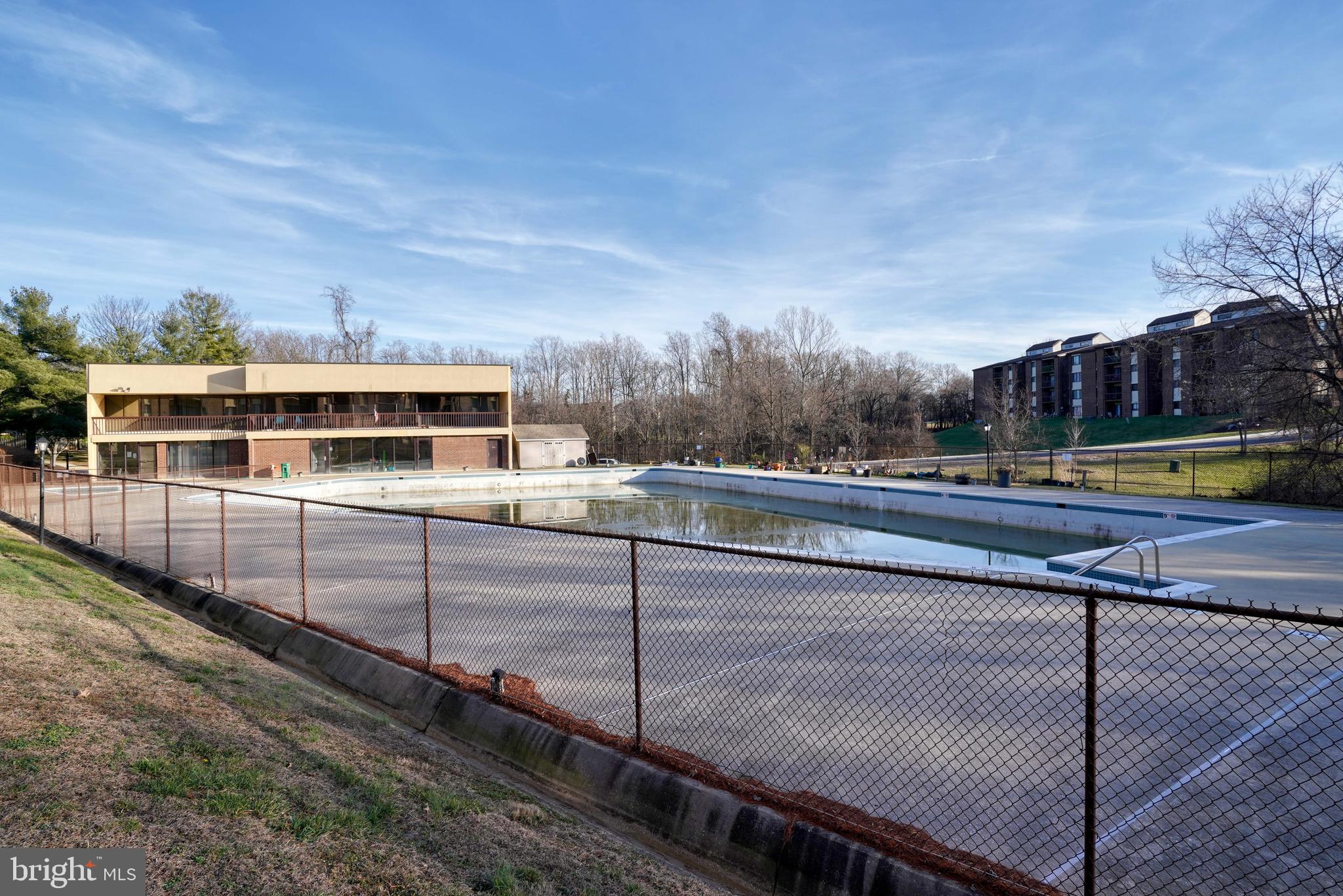 BROOKMILL CONDOMINIUMS - Residential