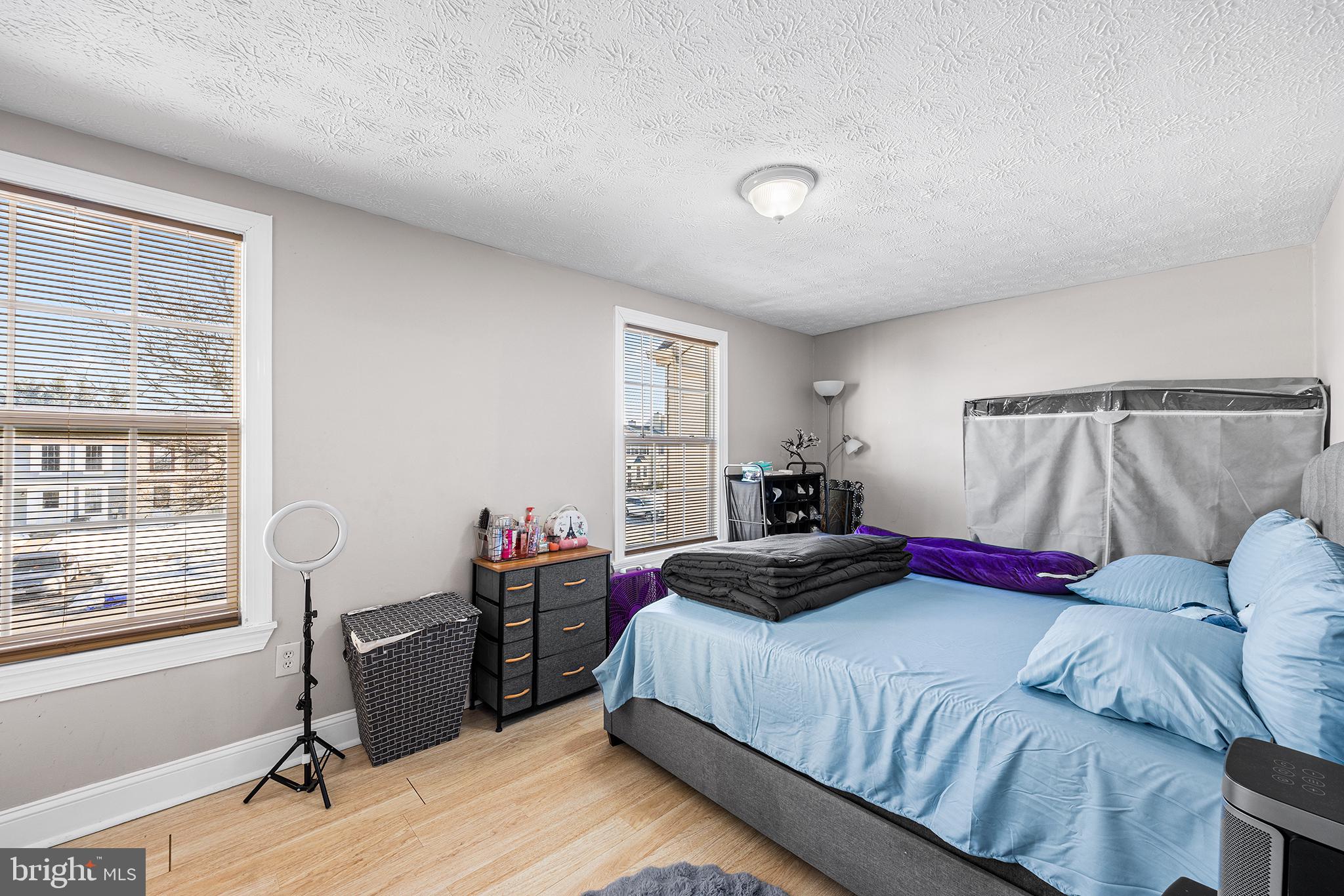 PARKVIEW TRAIL - Residential