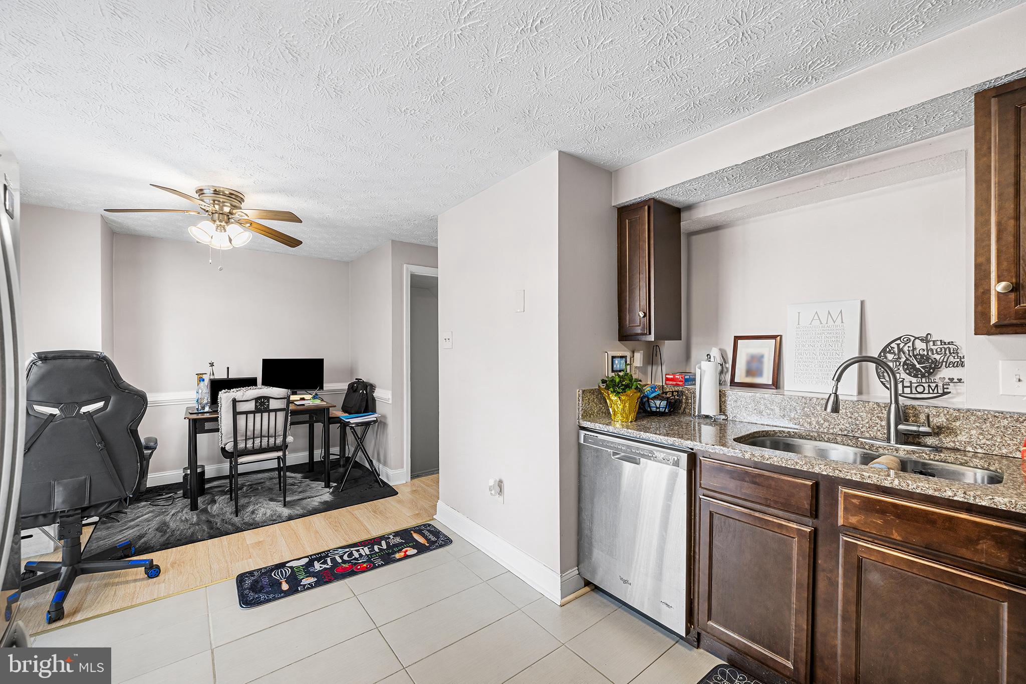 PARKVIEW TRAIL - Residential