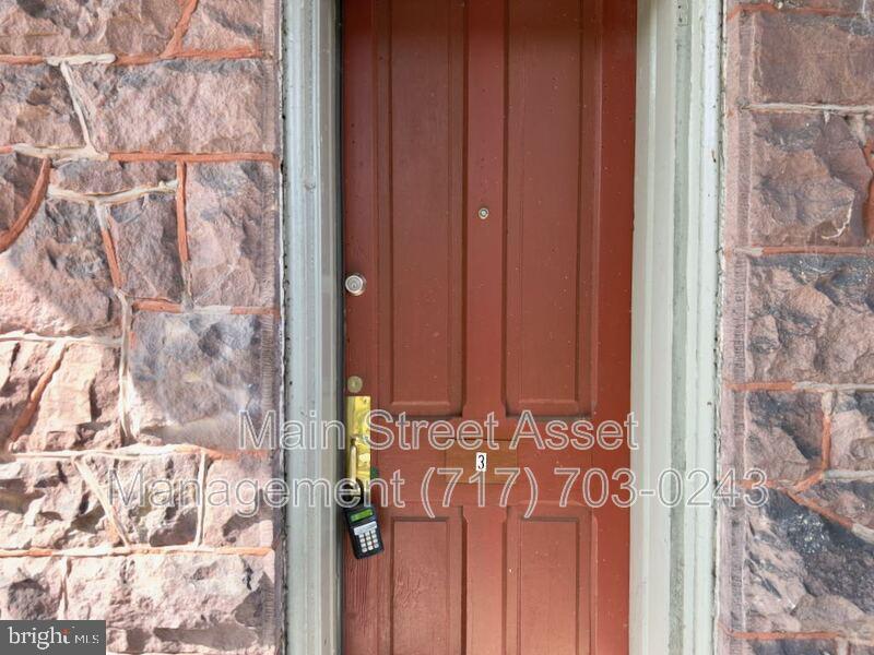 2011 N 3RD STREET 3