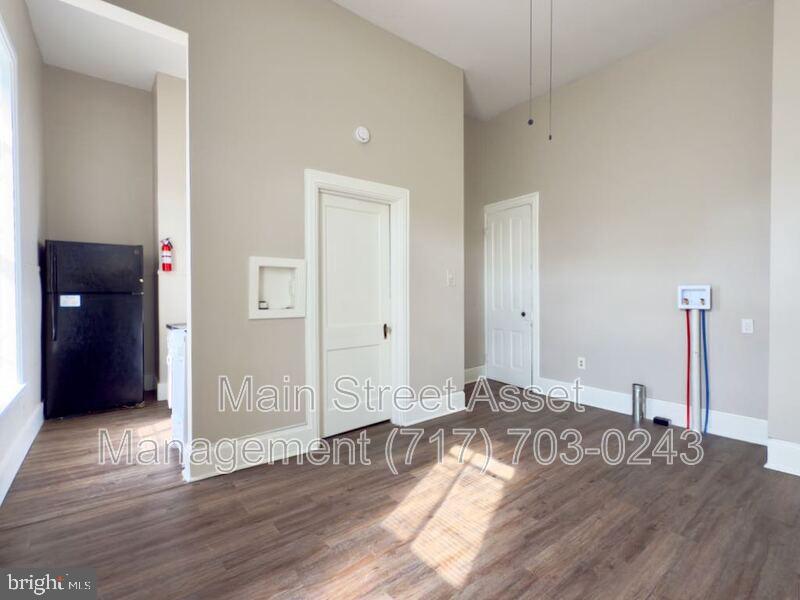 2011 N 3RD STREET 3