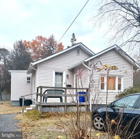 8 NORWAY AVENUE CLEMENTON NJ 08021