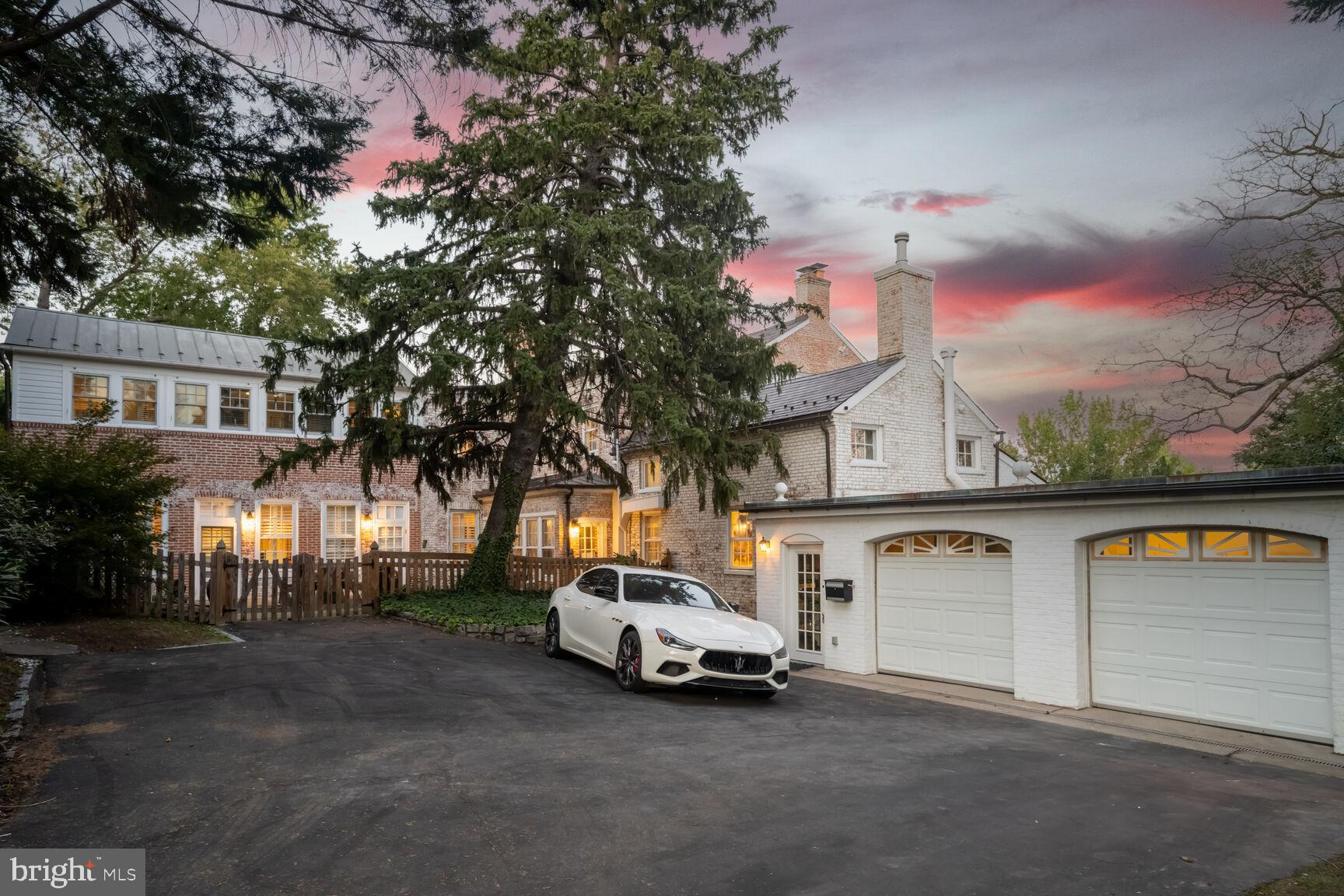 NORTH RIDGE - Residential