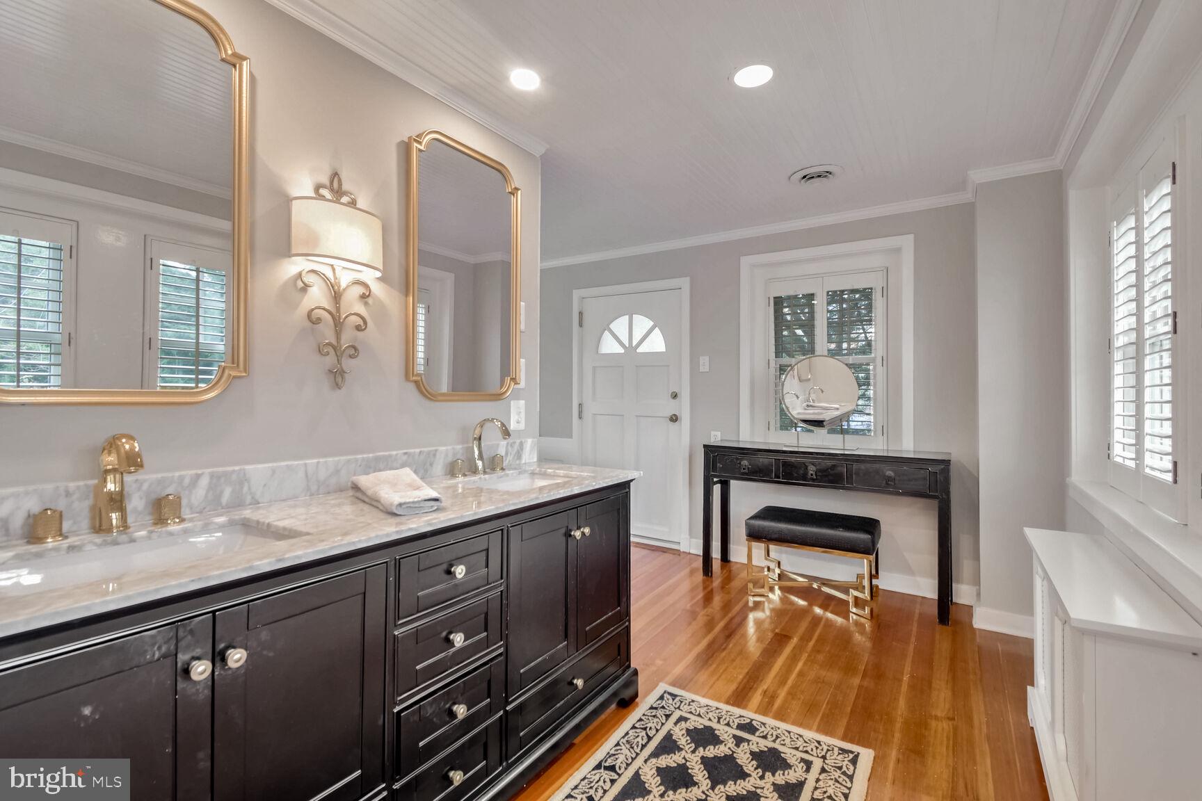 NORTH RIDGE - Residential