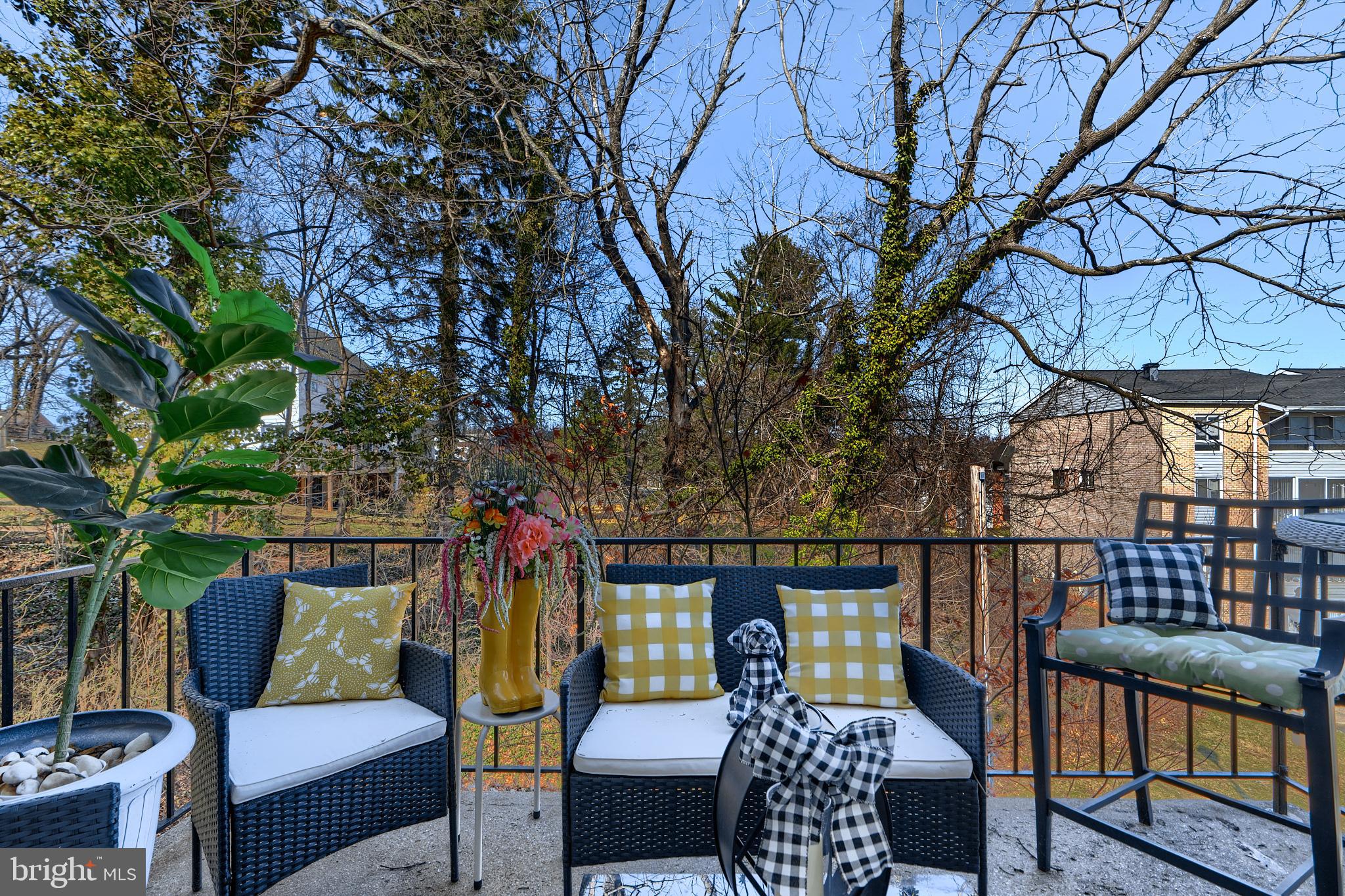 MOORES MILL MANOR - Residential