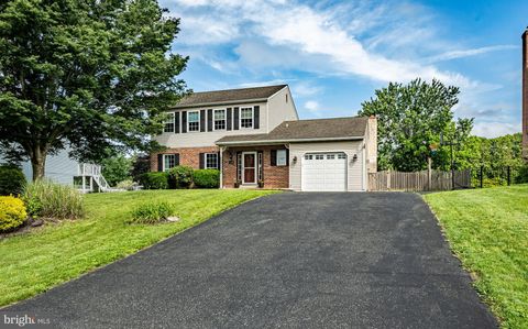 2588 ROMIG ROAD GILBERTSVILLE PA 19525