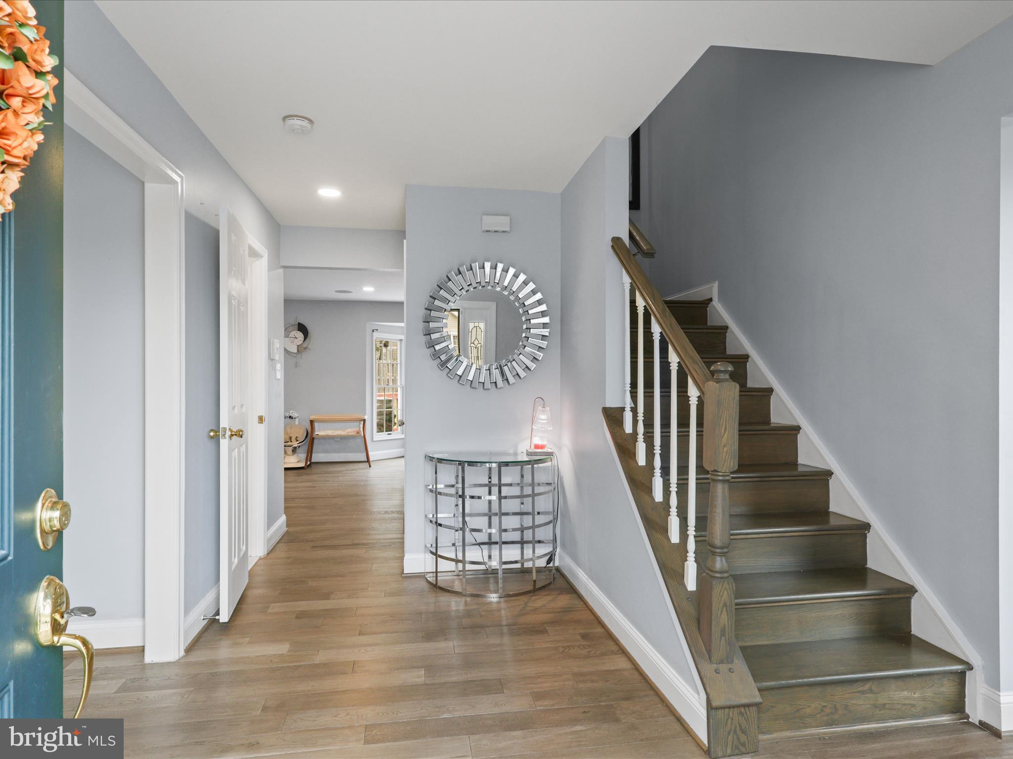 6488 PALISADES DRIVE
