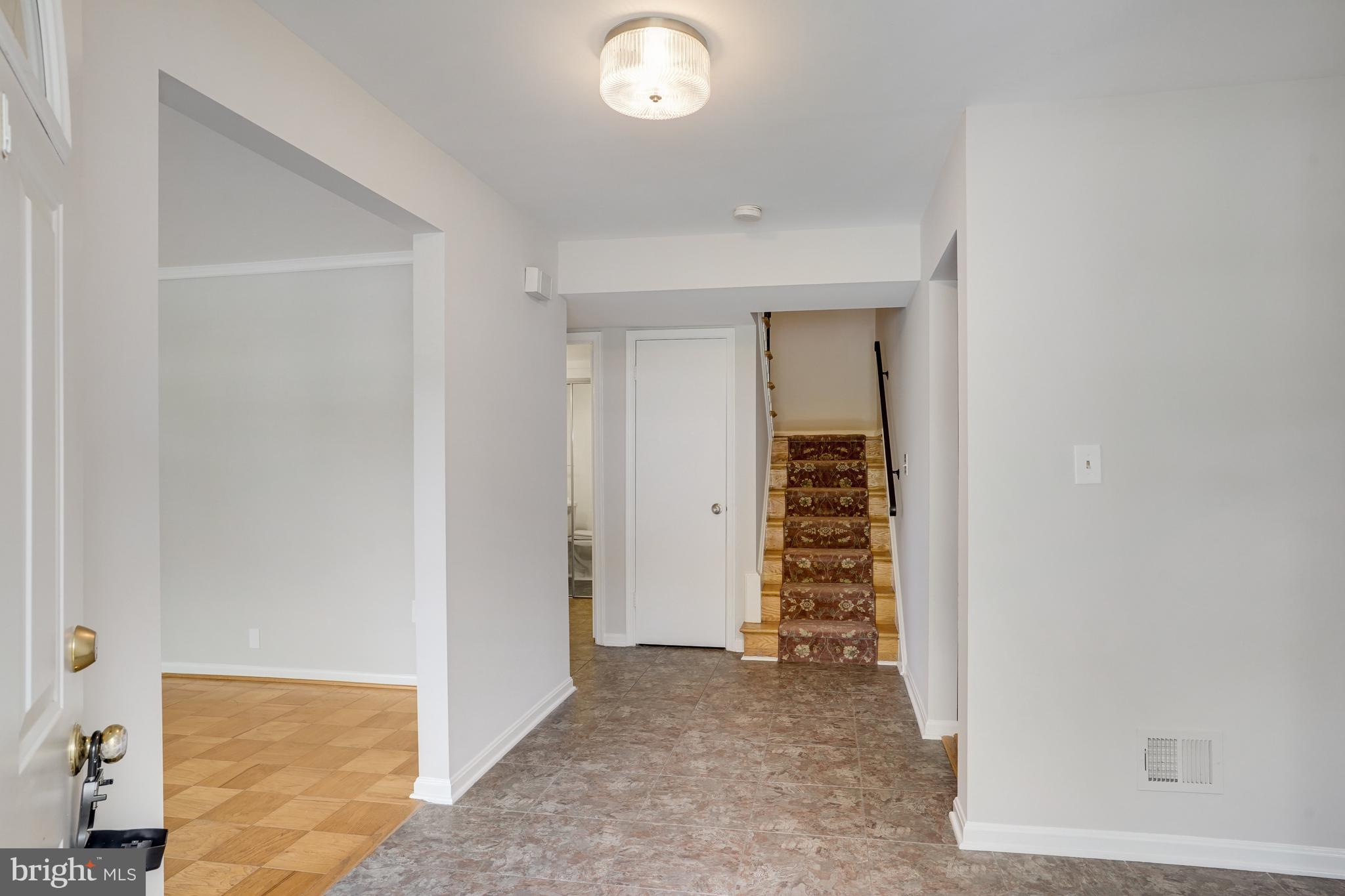 9115 STEVEN IRVING COURT
